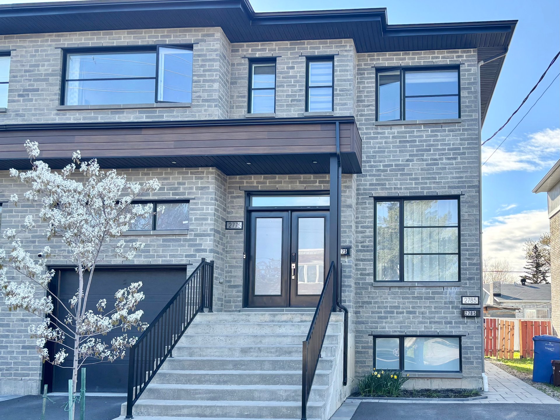 2785 Rue Gélineau — photo 1