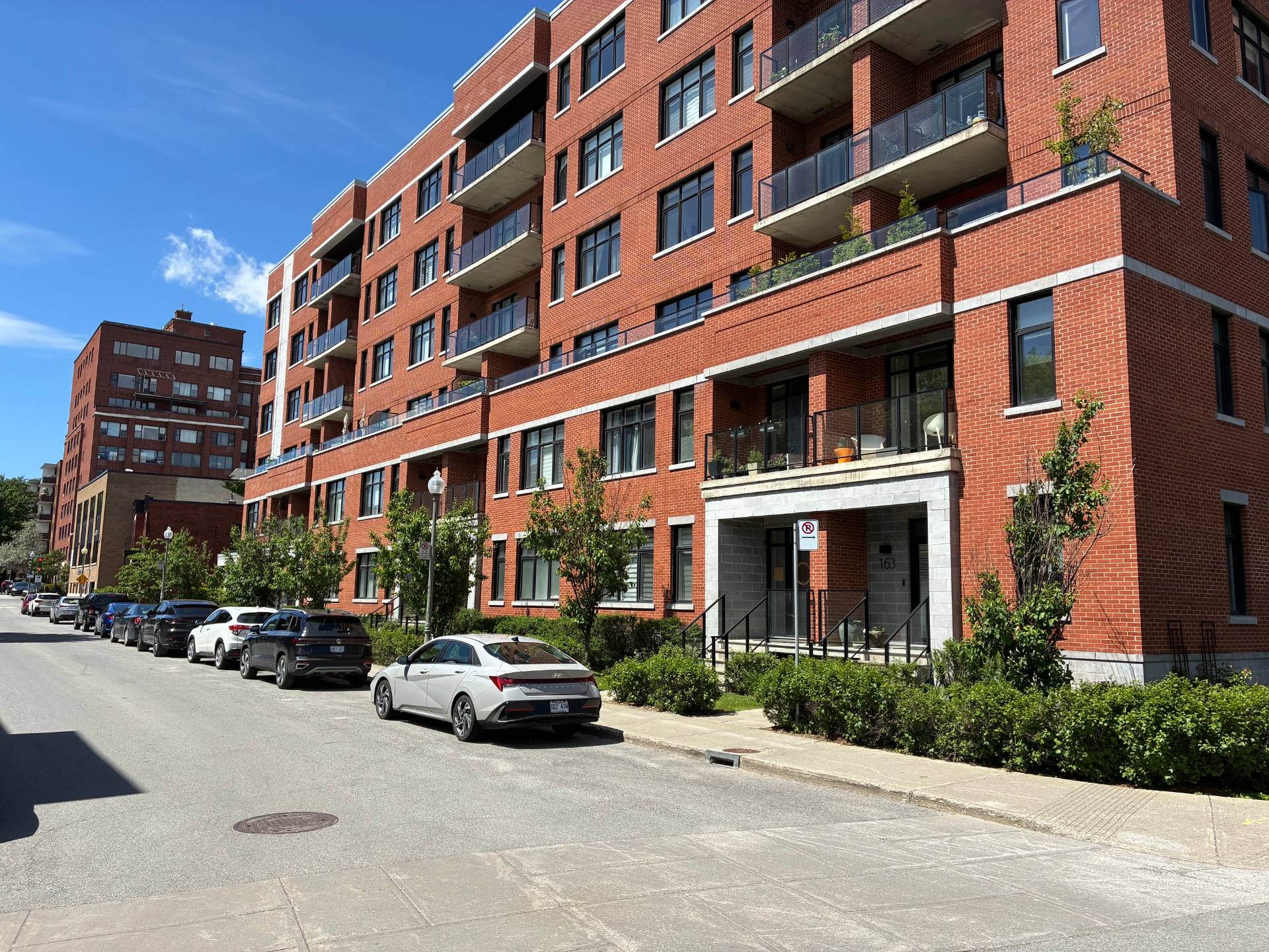 175 Av. Metcalfe — photo 2