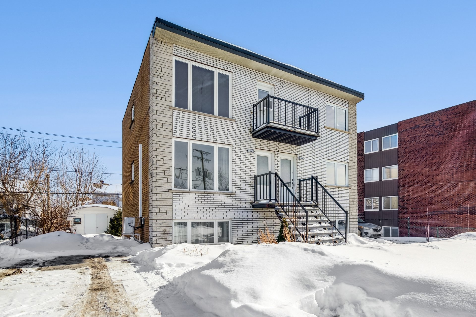 186 Rue St-Pierre — photo 1