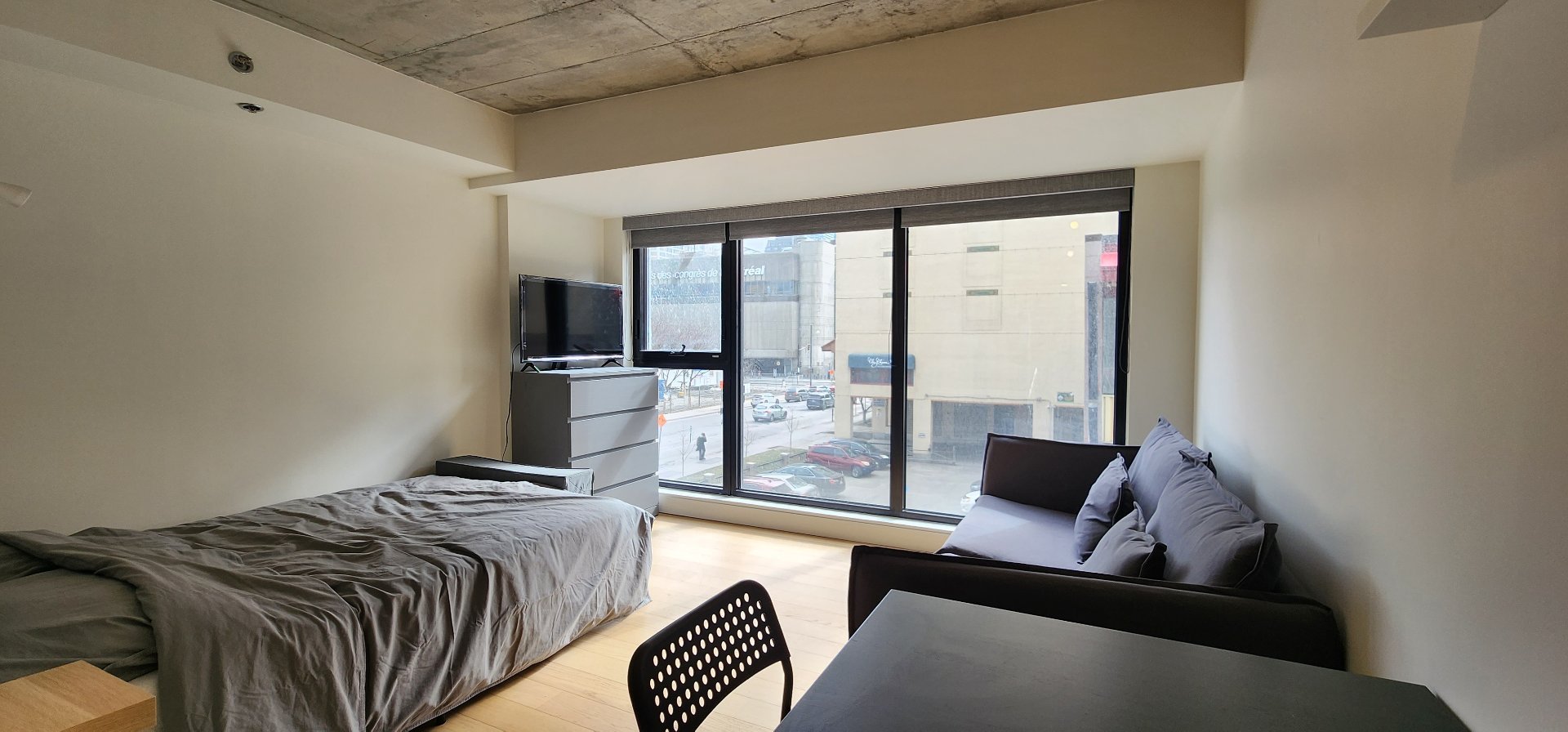 1 Av. Viger O. — photo 3