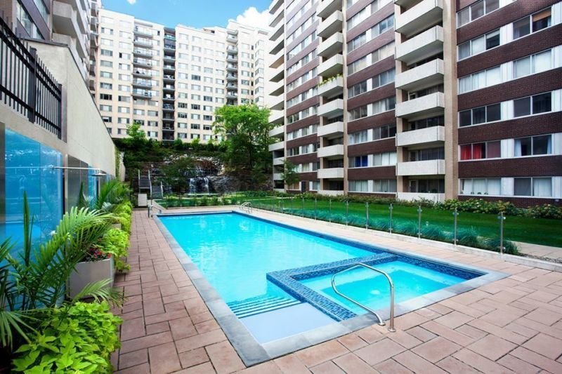 3475 Rue de la Montagne — photo 1