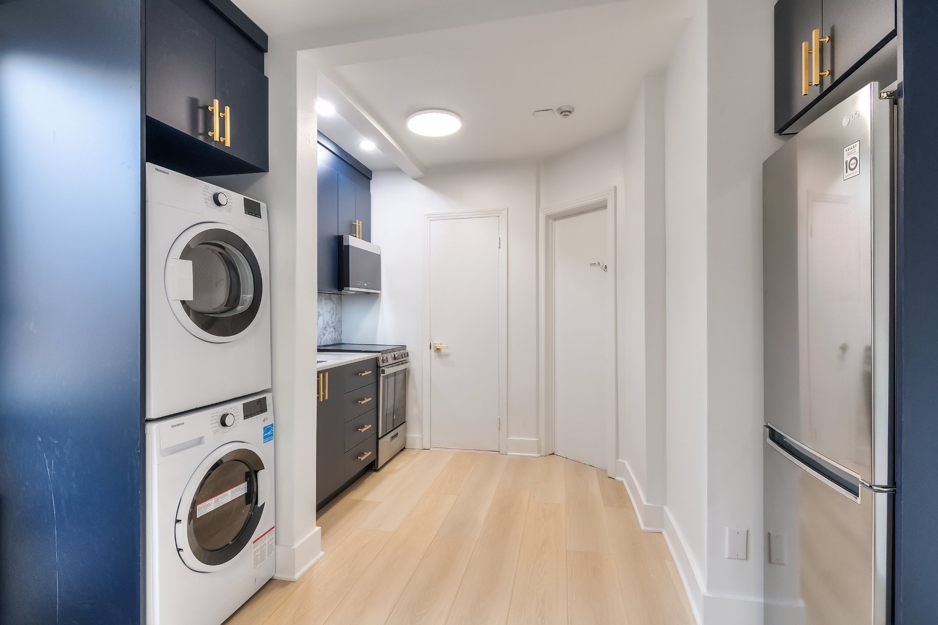 1201 Av. Hope — photo 2