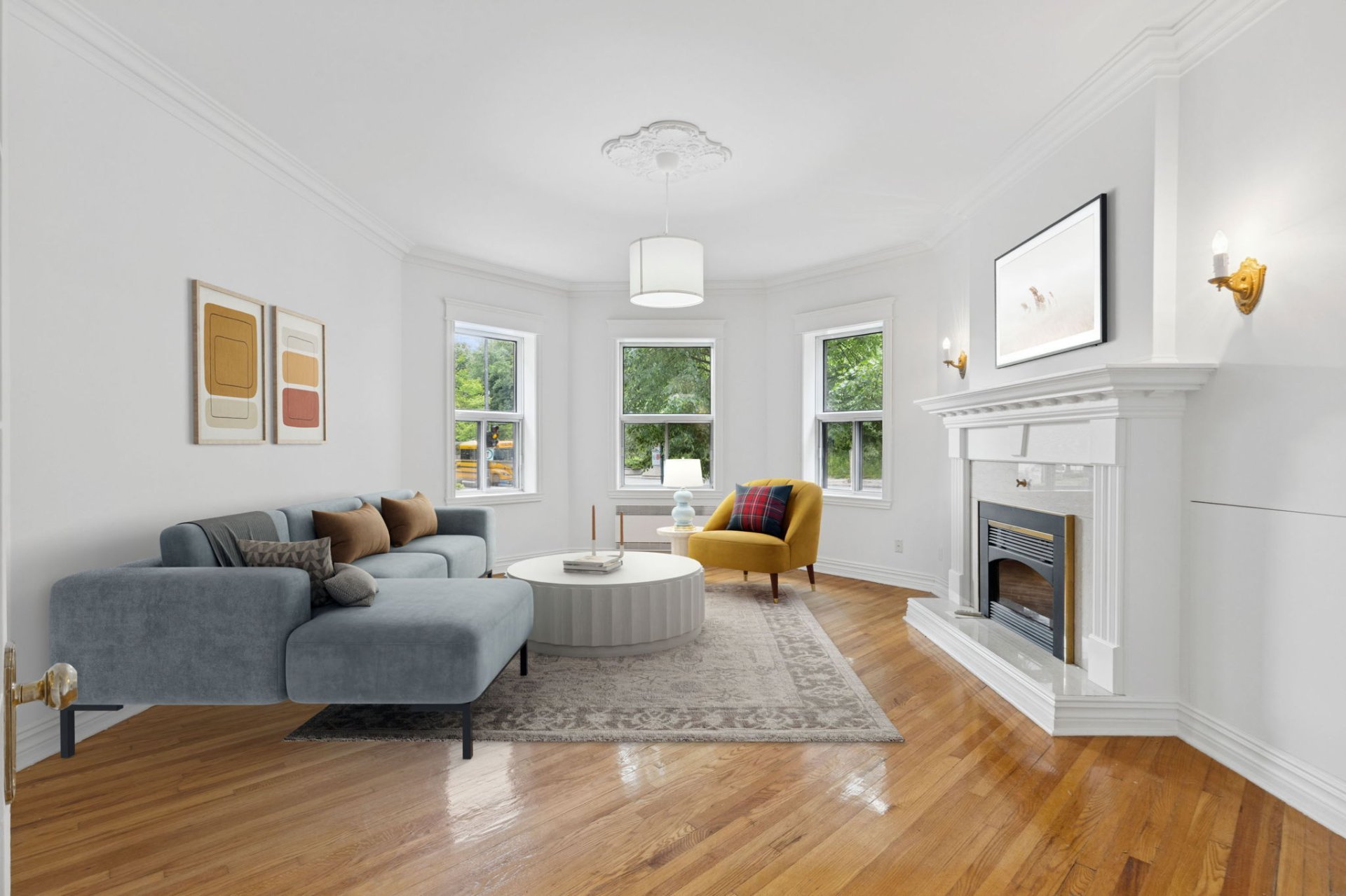 2090 Rue Sherbrooke O. — photo 2