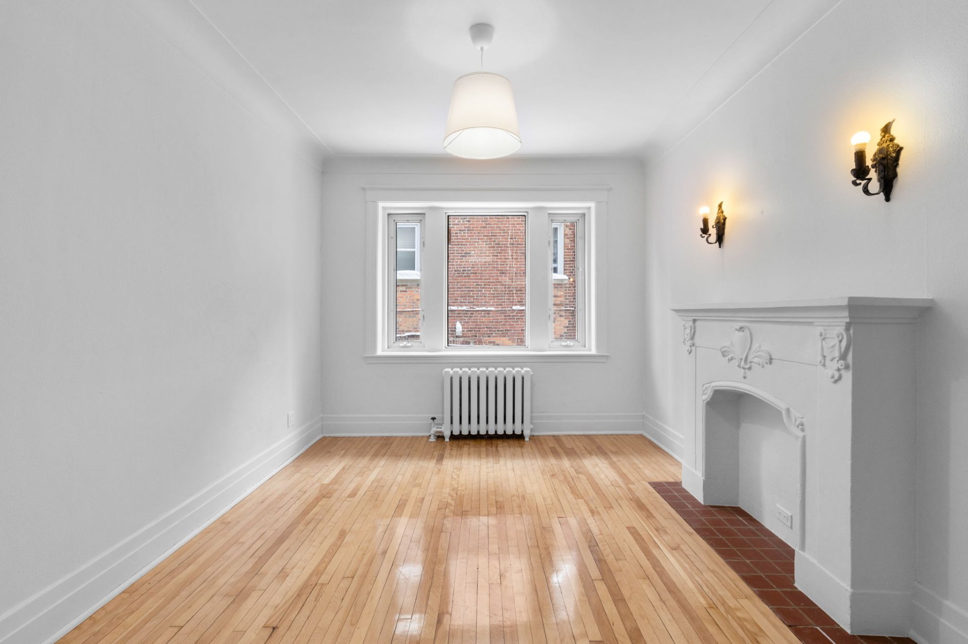 5221 Av. du Parc — photo 3