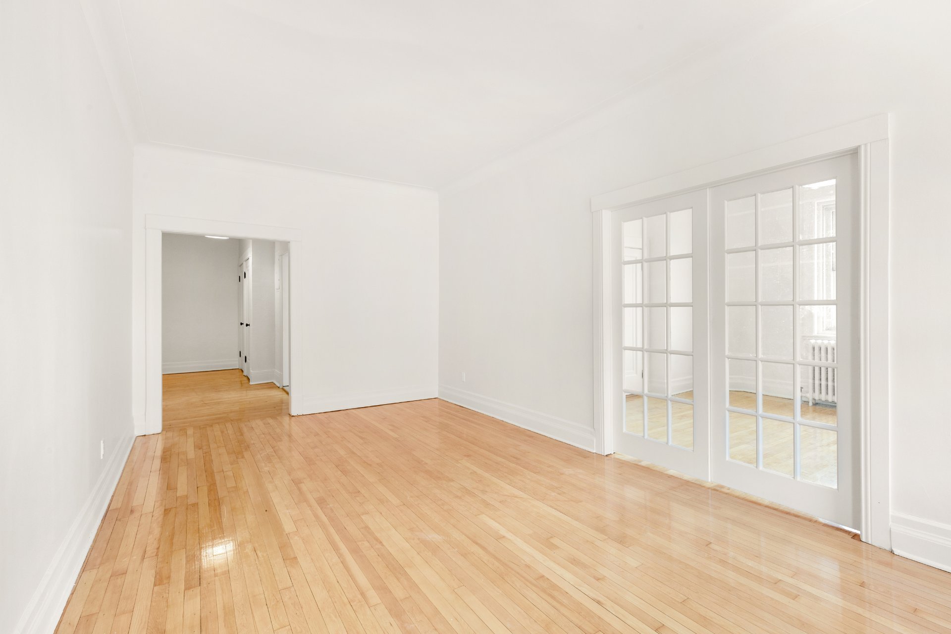 403 Boul. St-Joseph O. — photo 2