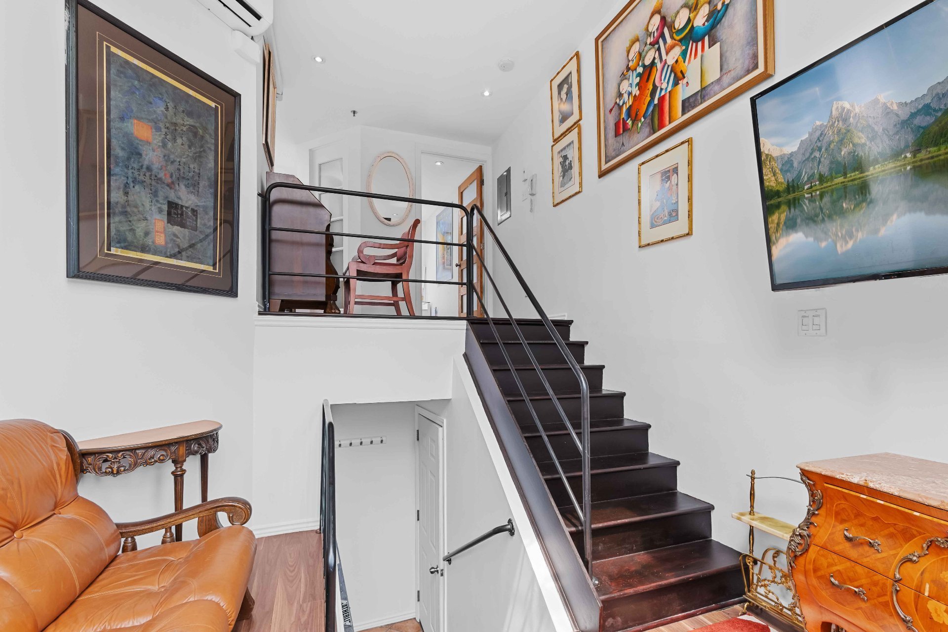 109 Rue Prince-Arthur E. — photo 3