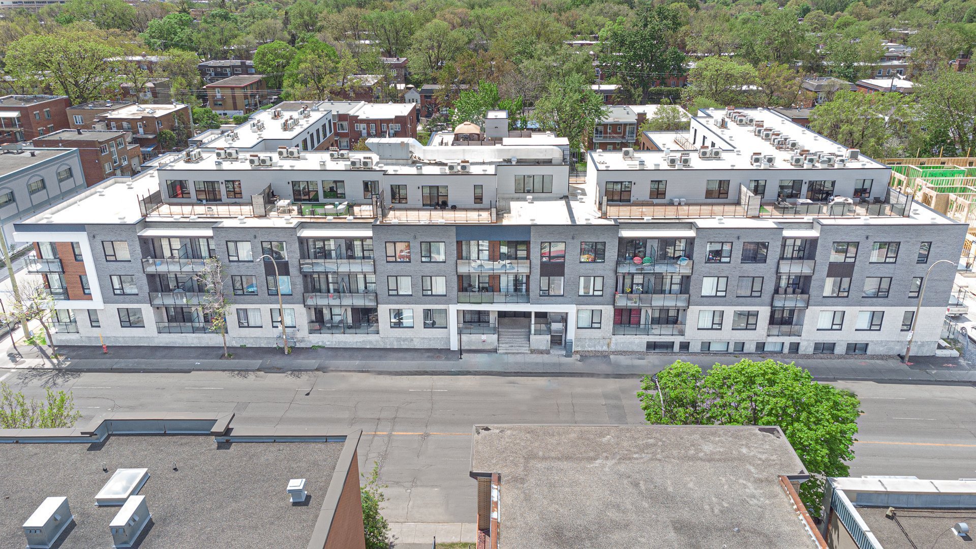 10150 Boul. St-Laurent — photo 1
