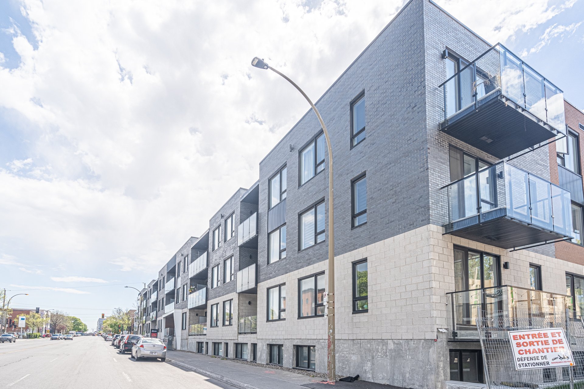 10150 Boul. St-Laurent — photo 2