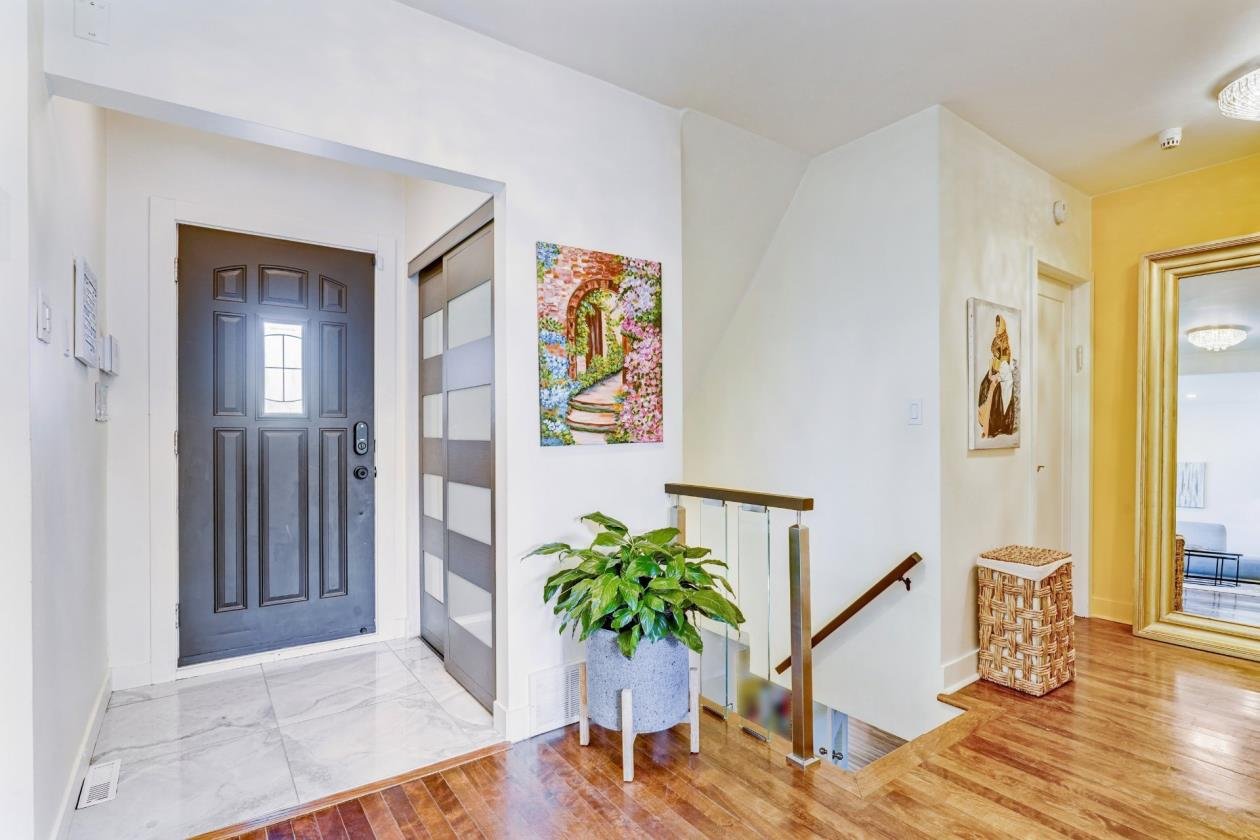 5704 Av. Mcalear — photo 2