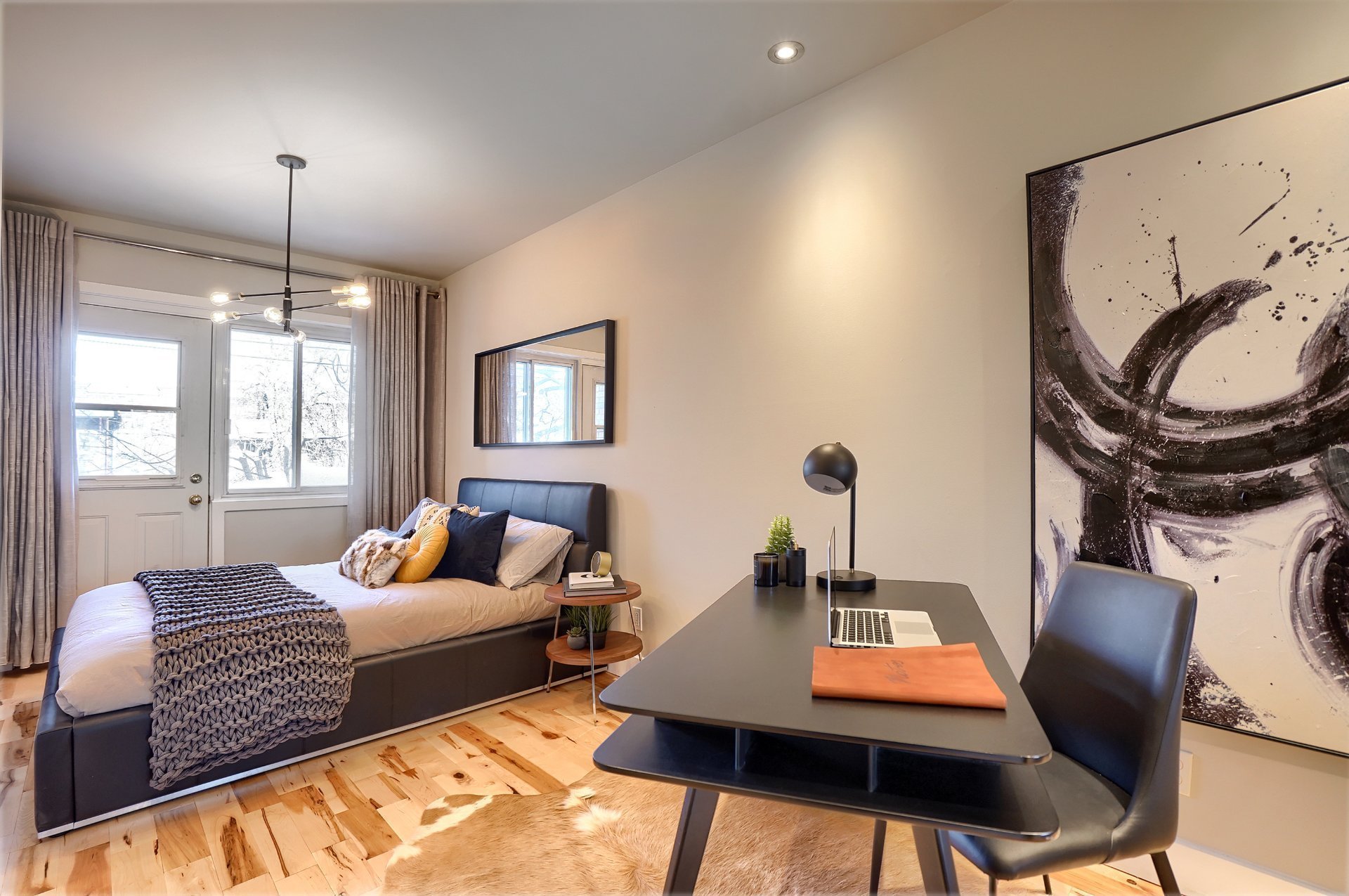 6322 Av. des Érables — photo 3