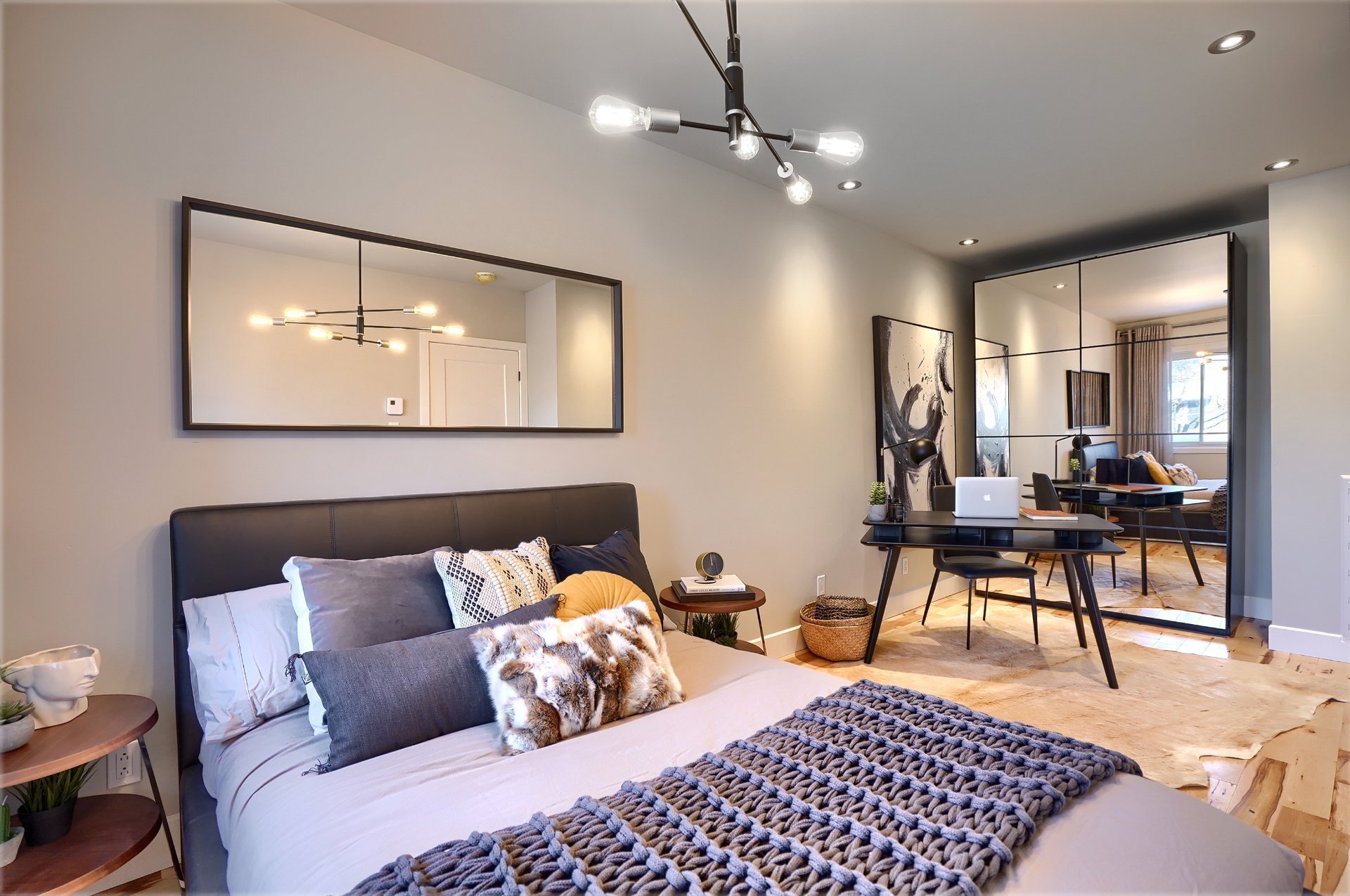 6322 Av. des Érables — photo 1