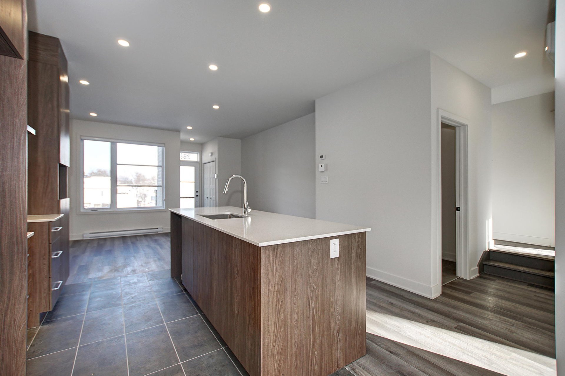 3188C Rue Roger — photo 1