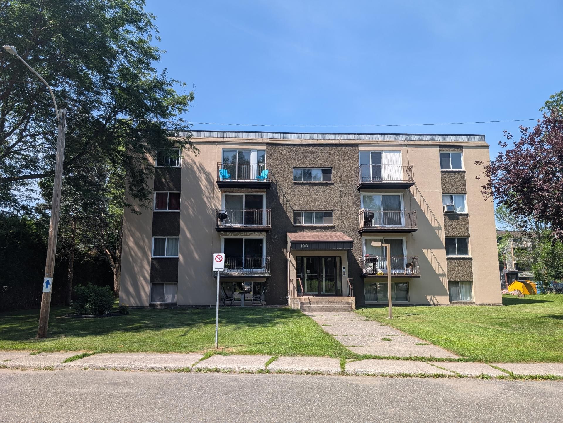 122 Rue Orléans — photo 2