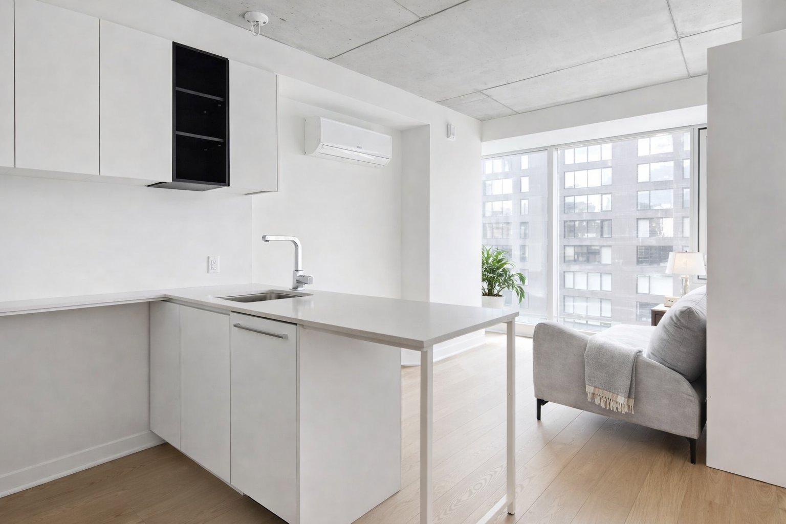 360 Rue Mayor — photo 1