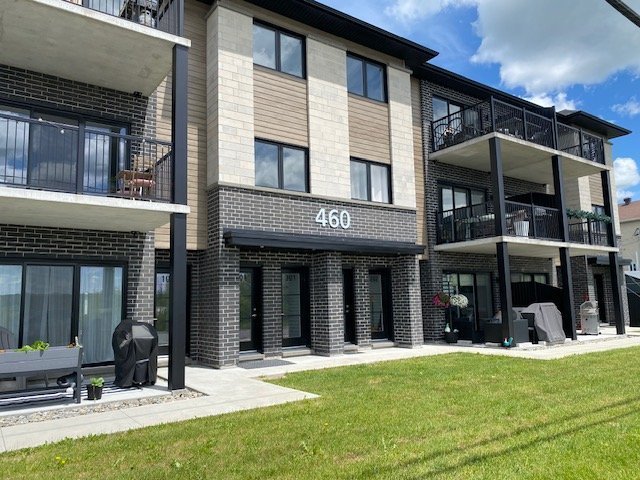 460 Rue Lewis O. — photo 2
