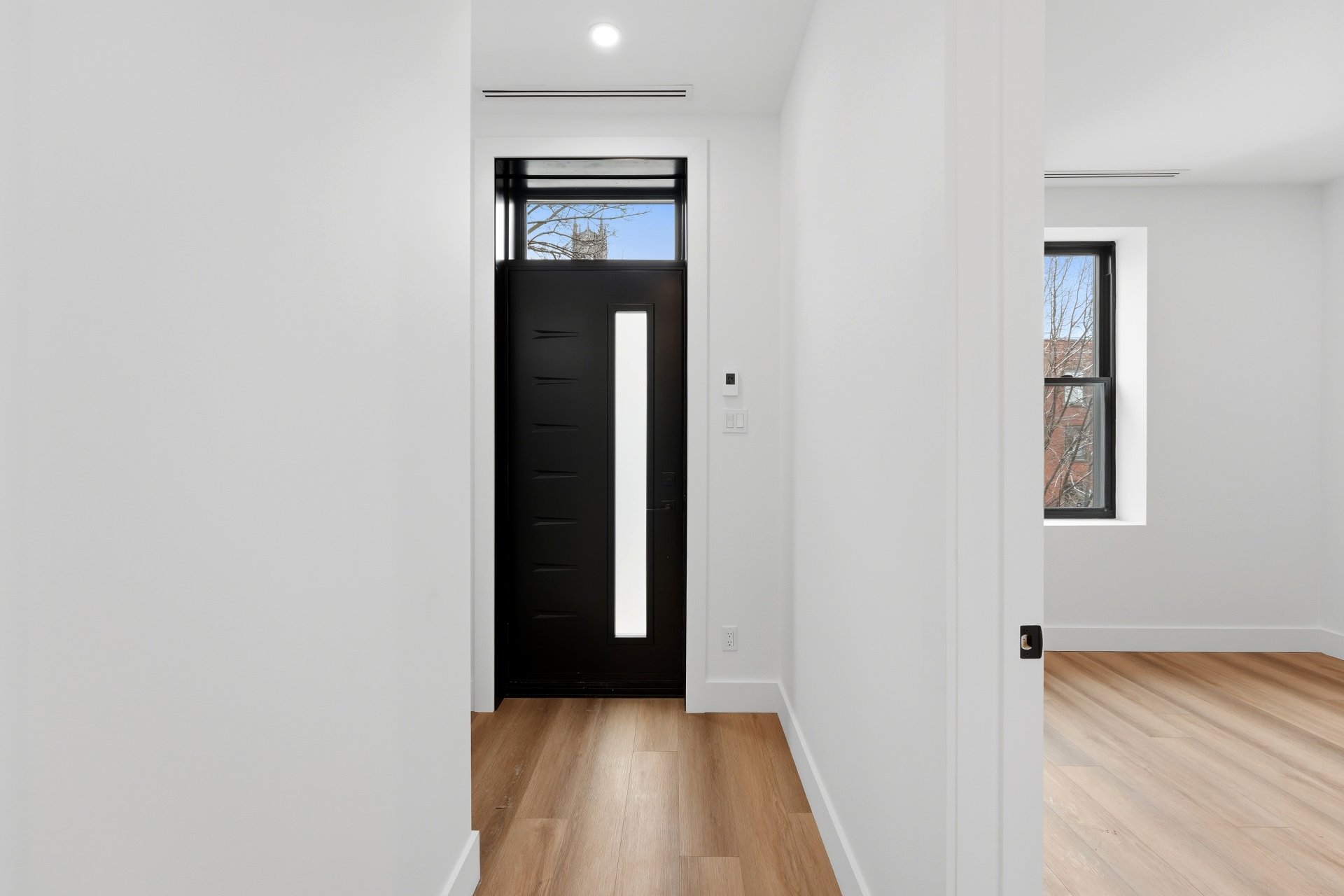 139 Av. Querbes — photo 2
