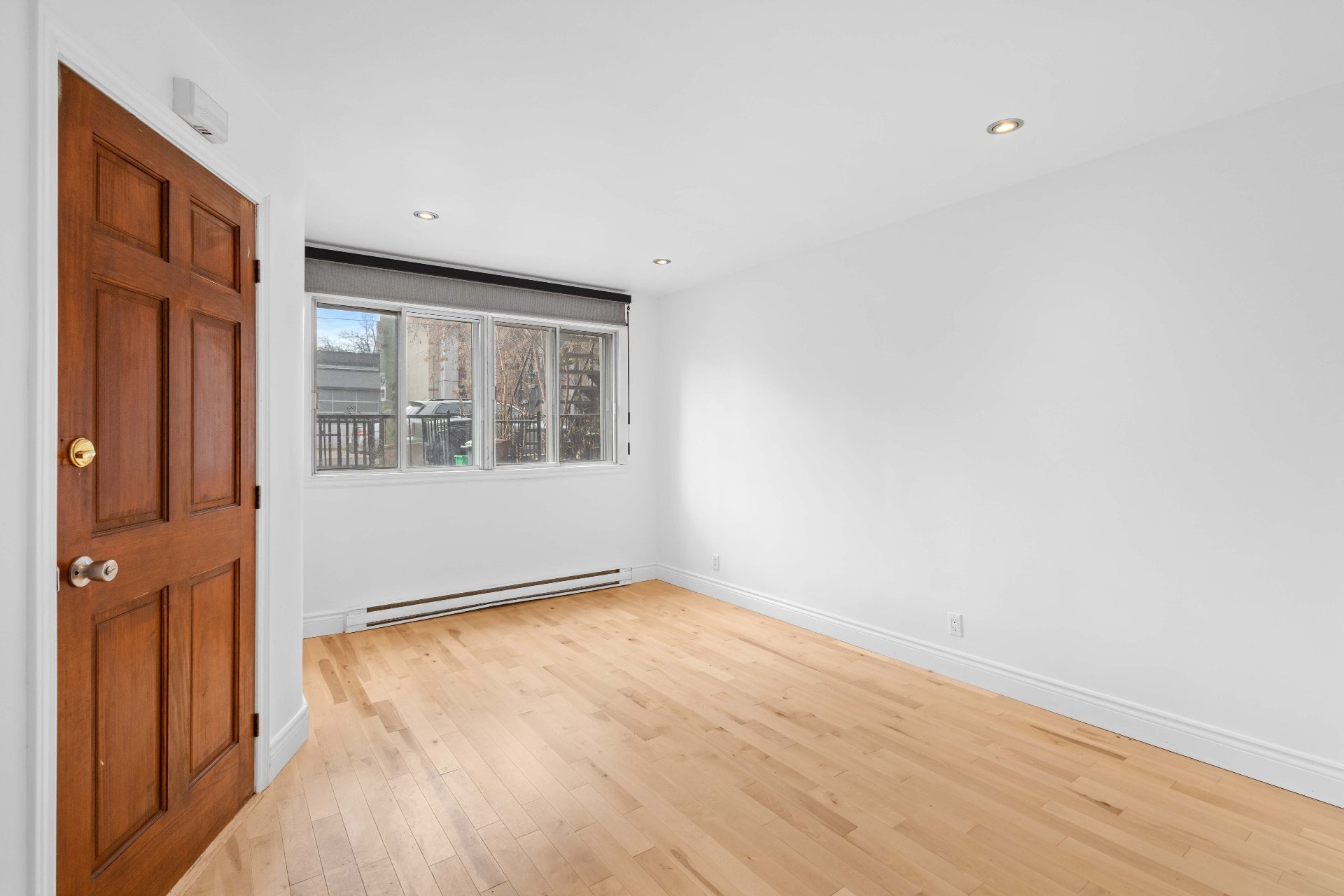 5999 Rue Boyer — photo 2