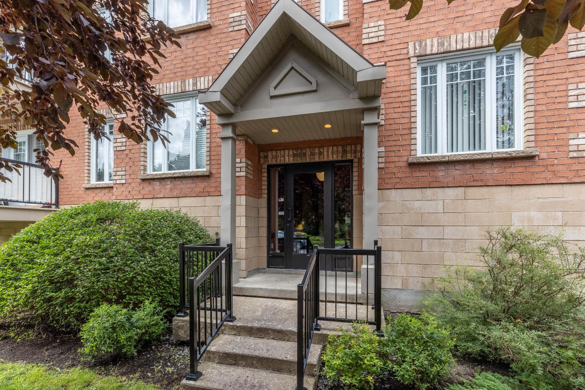 1425 Rue Leclair — photo 2