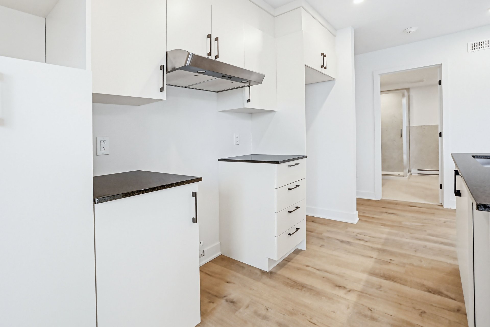 70 Rue Alexandre — photo 3