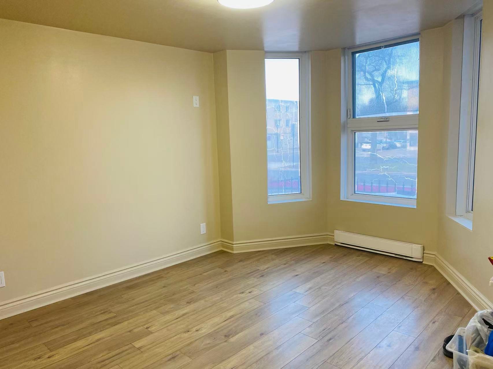 2570 Boul. Henri-Bourassa E. — photo 3