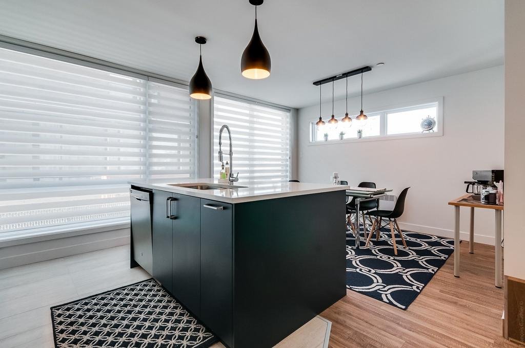4199 Av. Doré — photo 2
