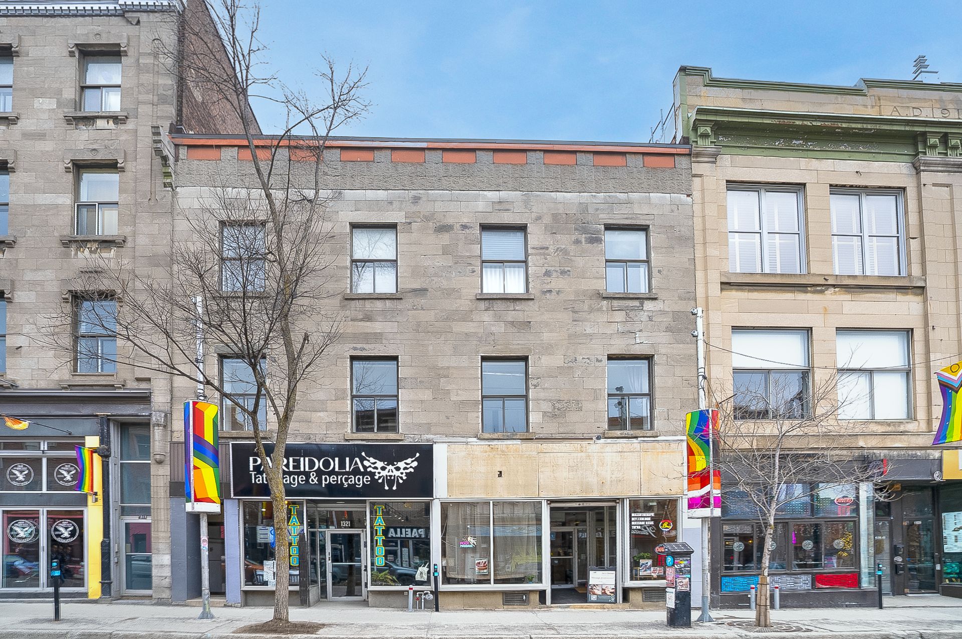 1319 Rue Ste-Catherine E. — photo 1