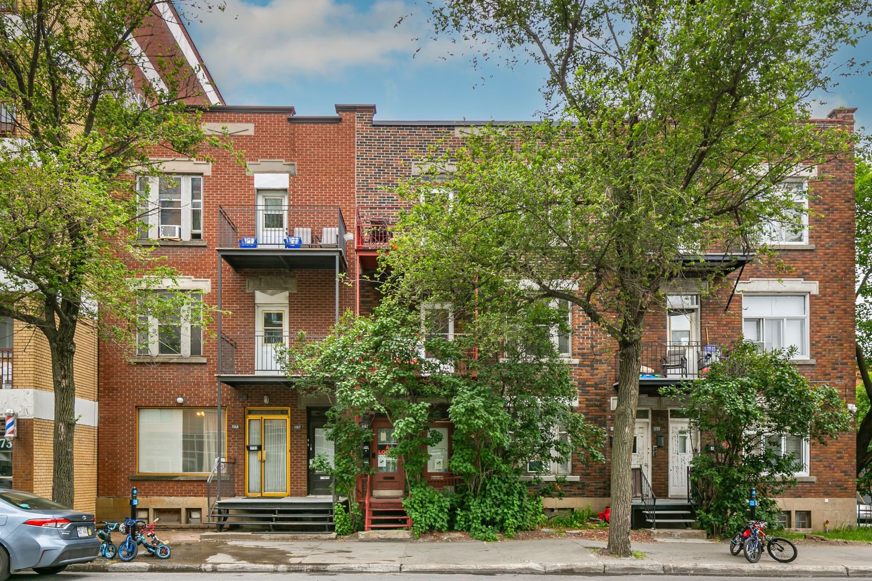 1163 Av. Van Horne — photo 1
