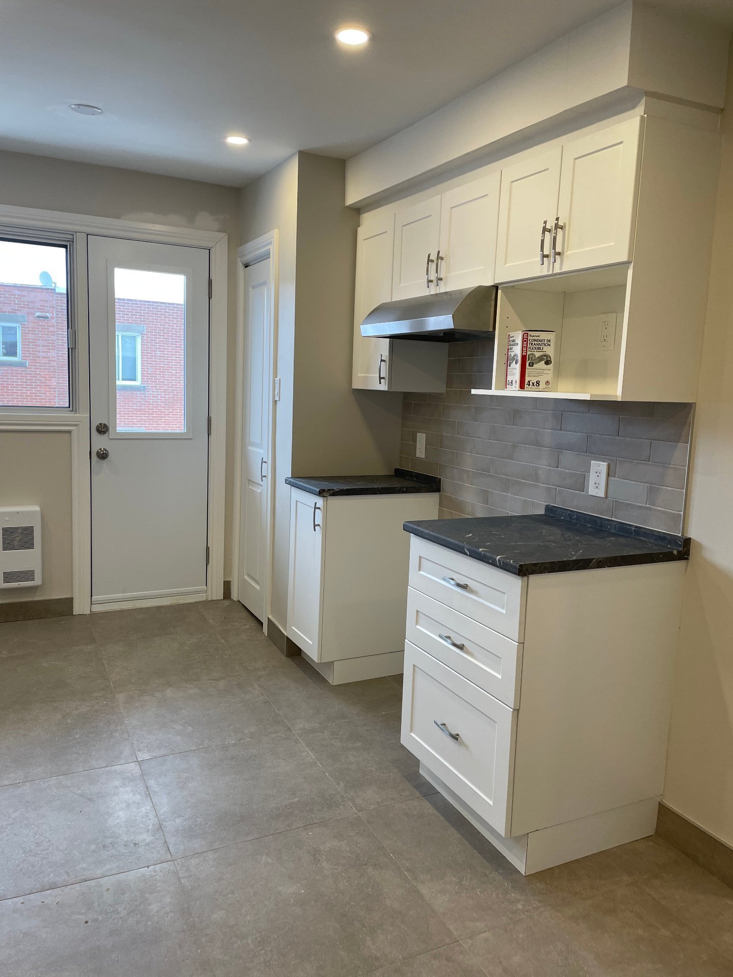 6915 Boul. de l'Acadie — photo 2