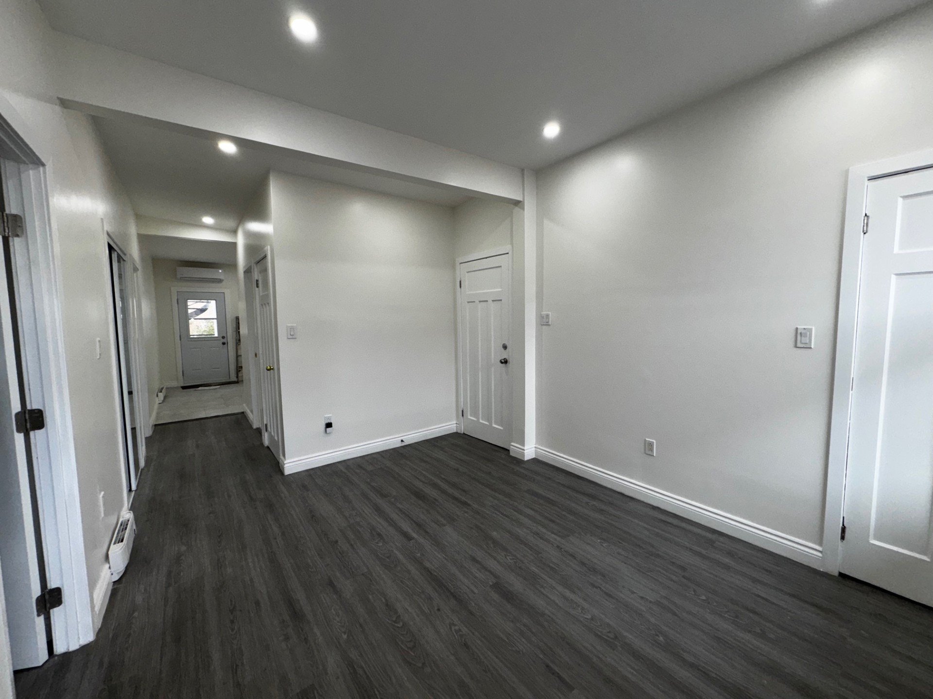 4533 Rue Wellington — photo 2