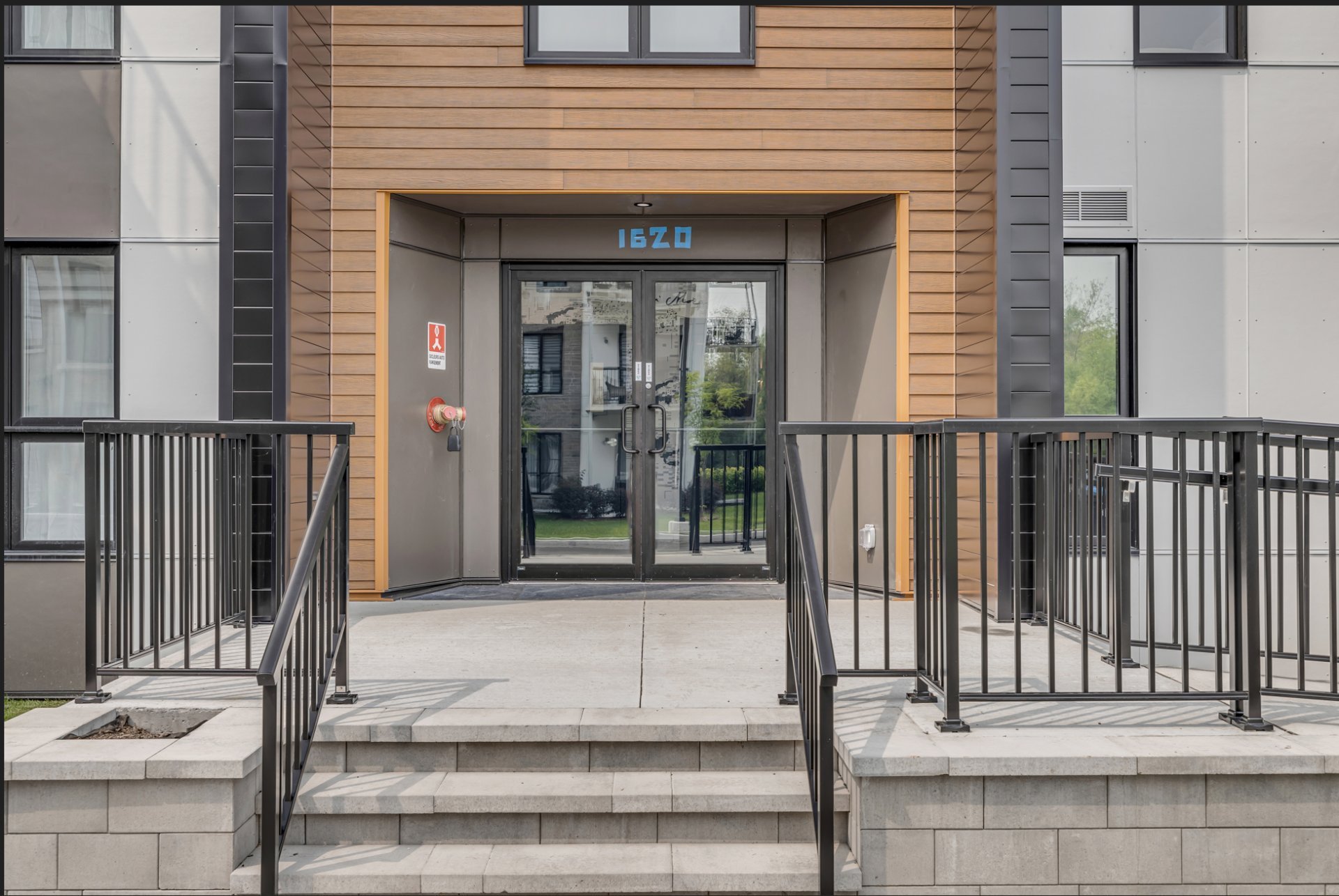 1620 Rue Mozart — photo 3