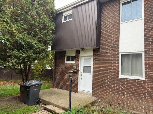 293 Place Samson — photo 1