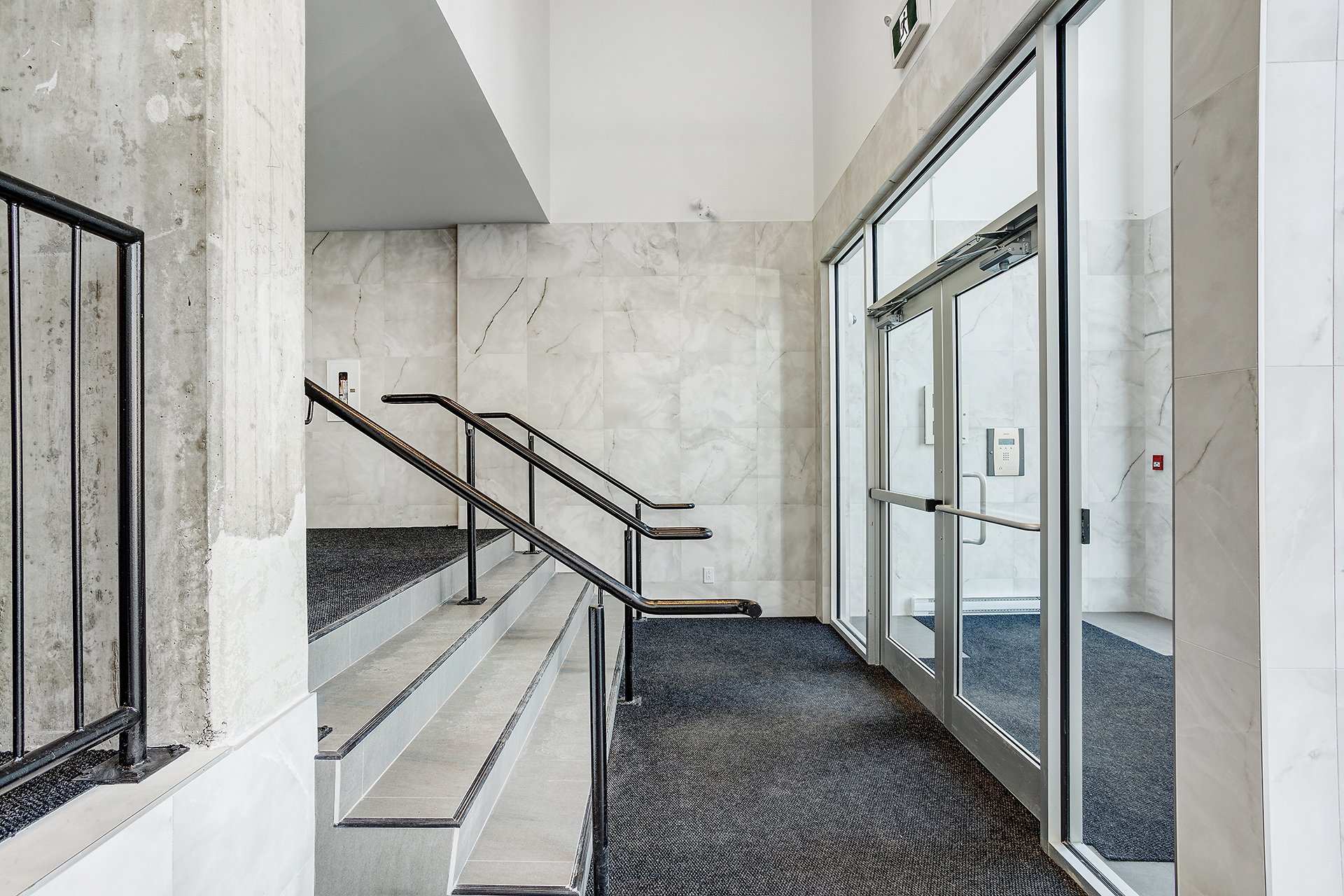 5480 Av. Henri-Julien — photo 3