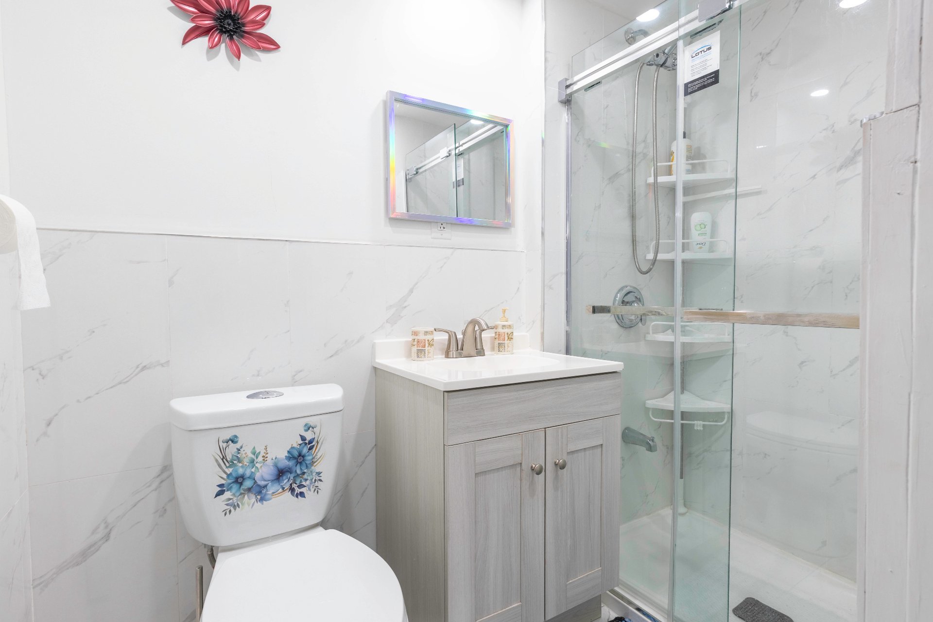537 Rue Montpetit
