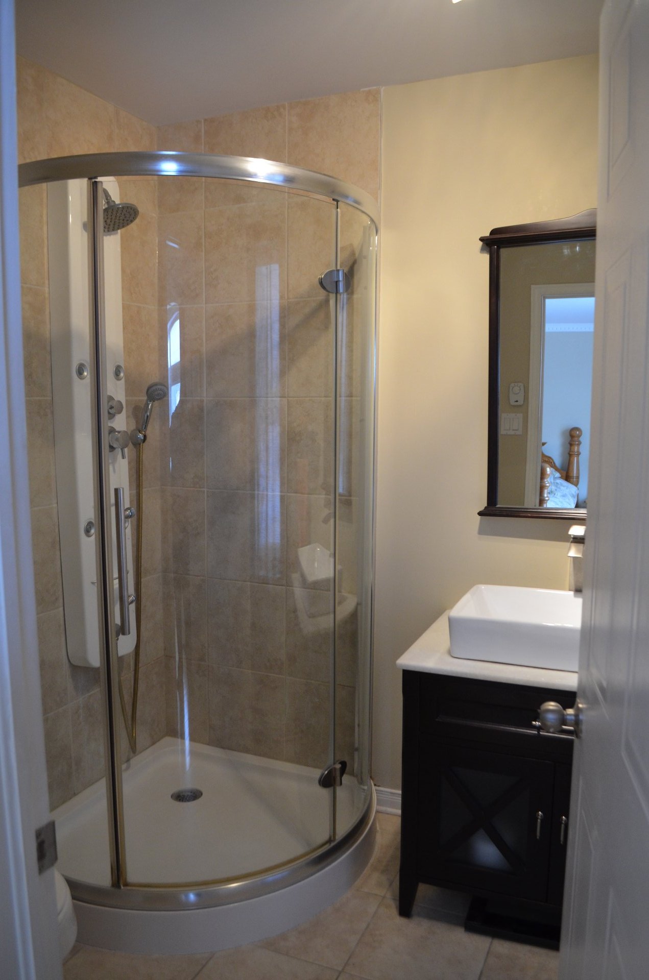 Ensuite bathroom