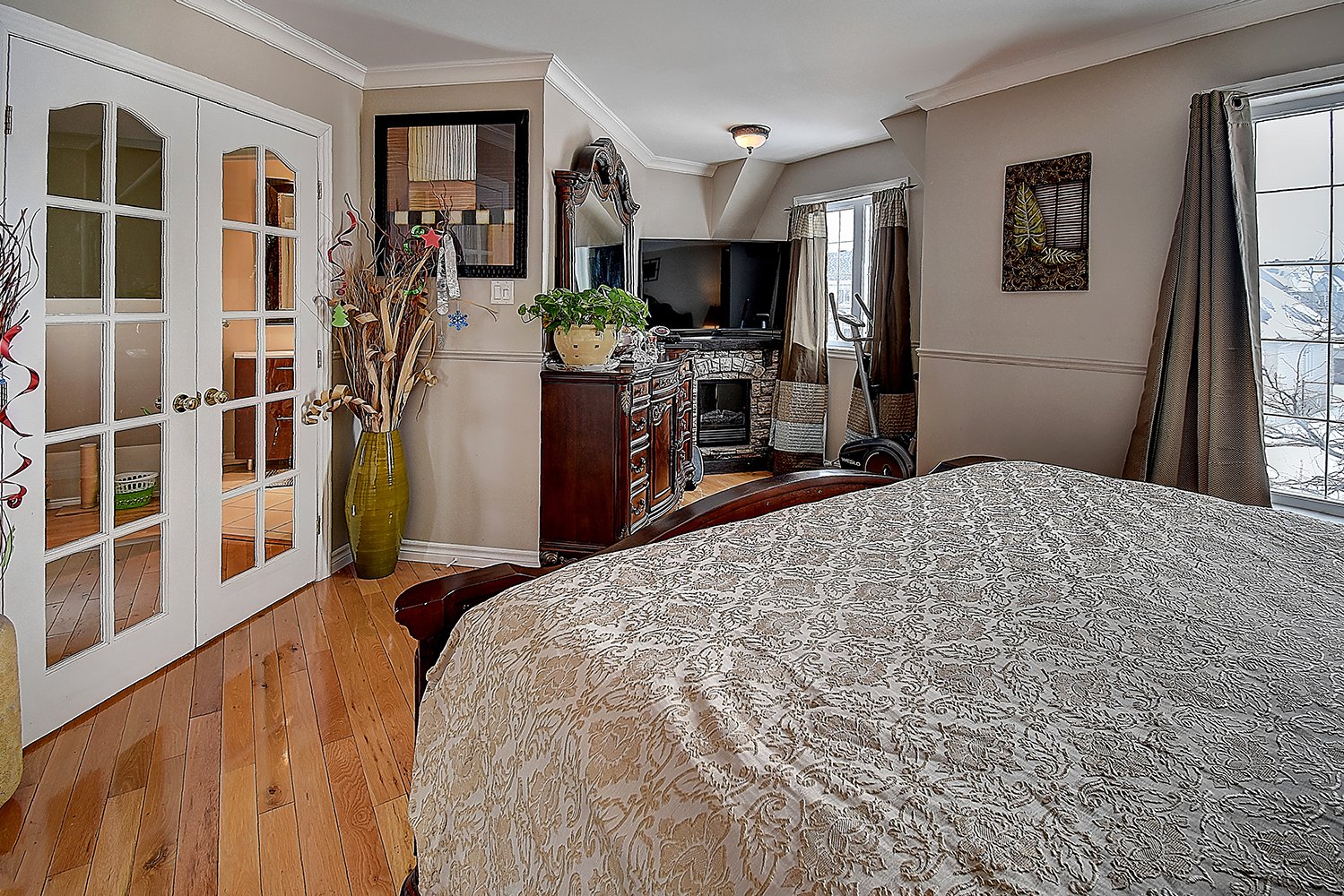 Master bedroom