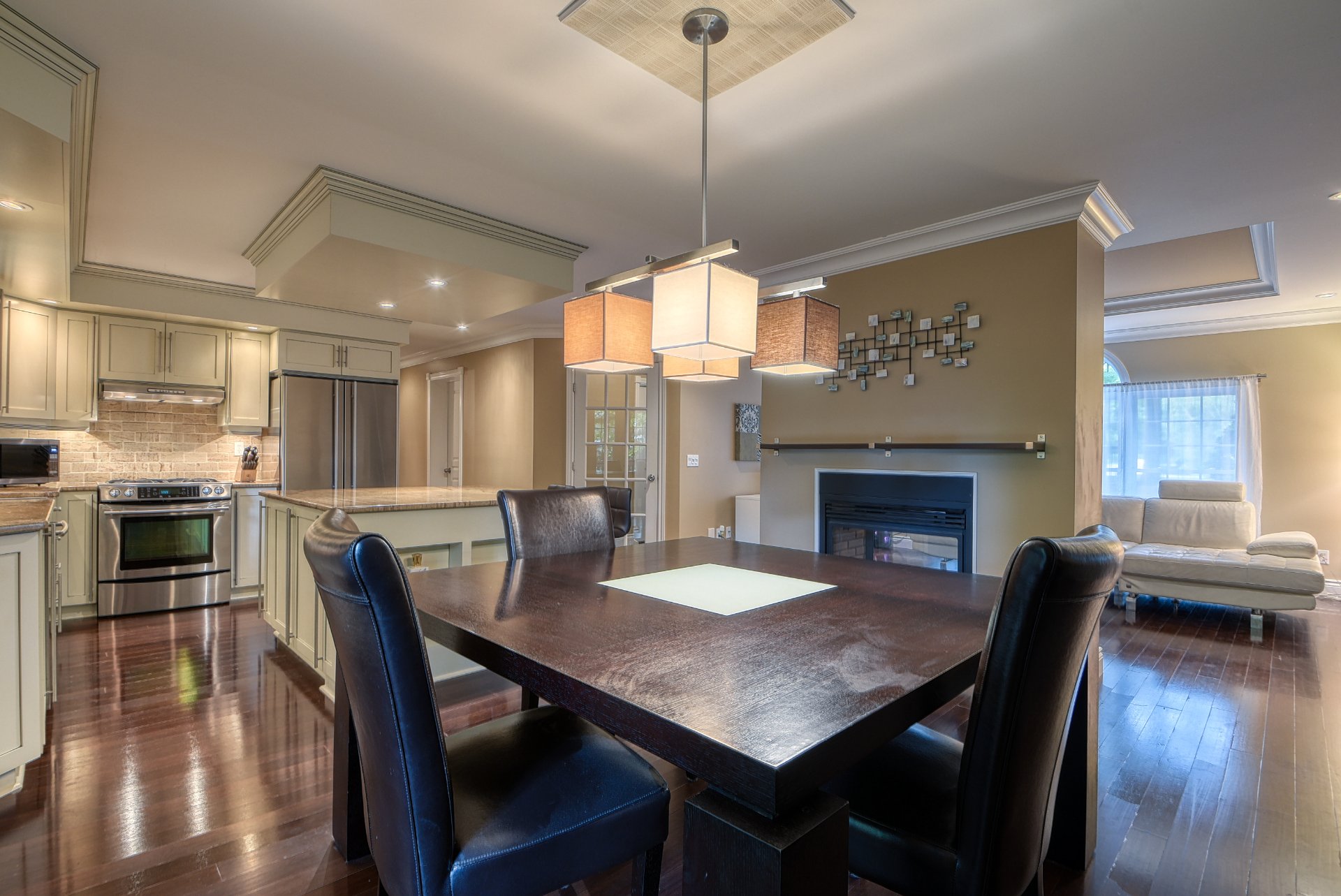 Dining room