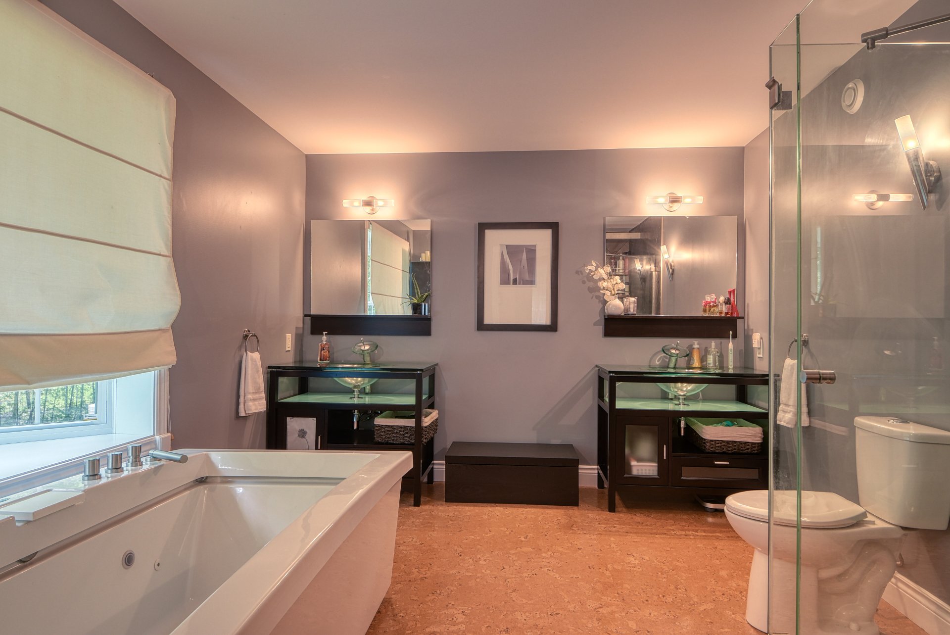 Ensuite bathroom