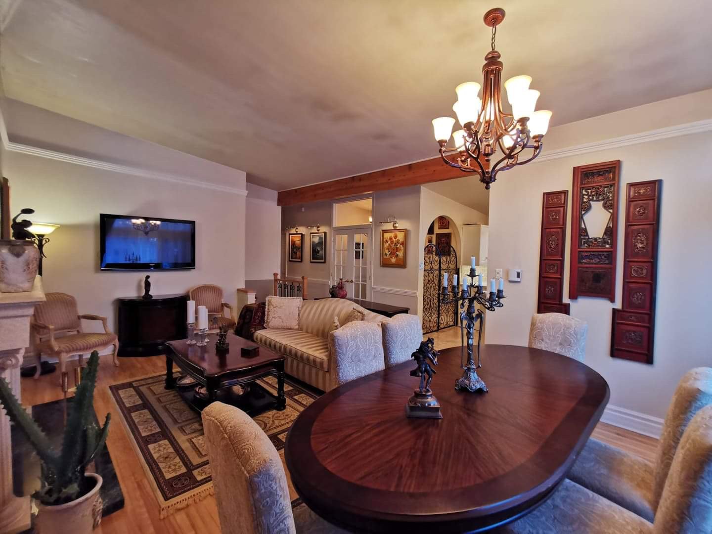 Dining room