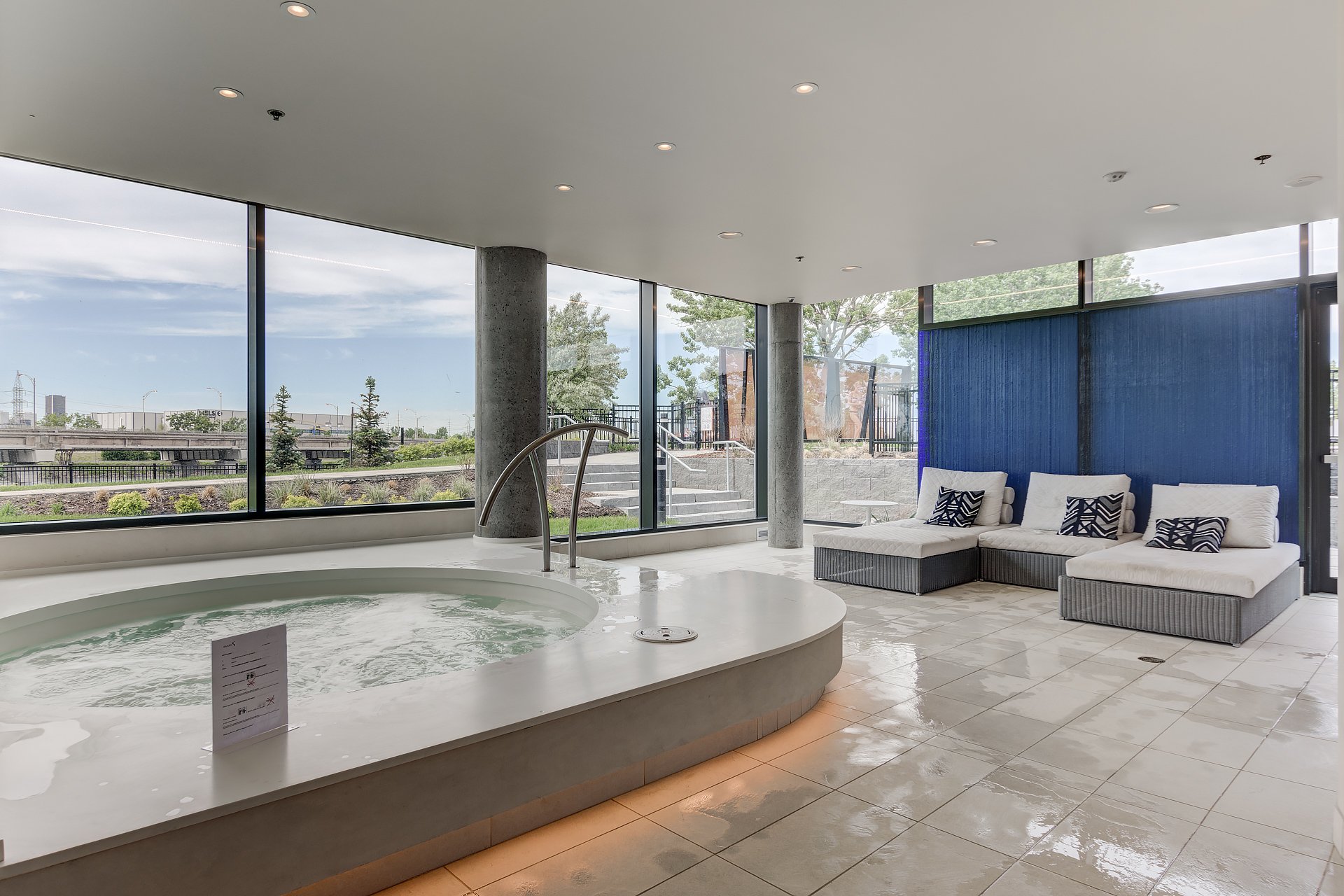Hot tub