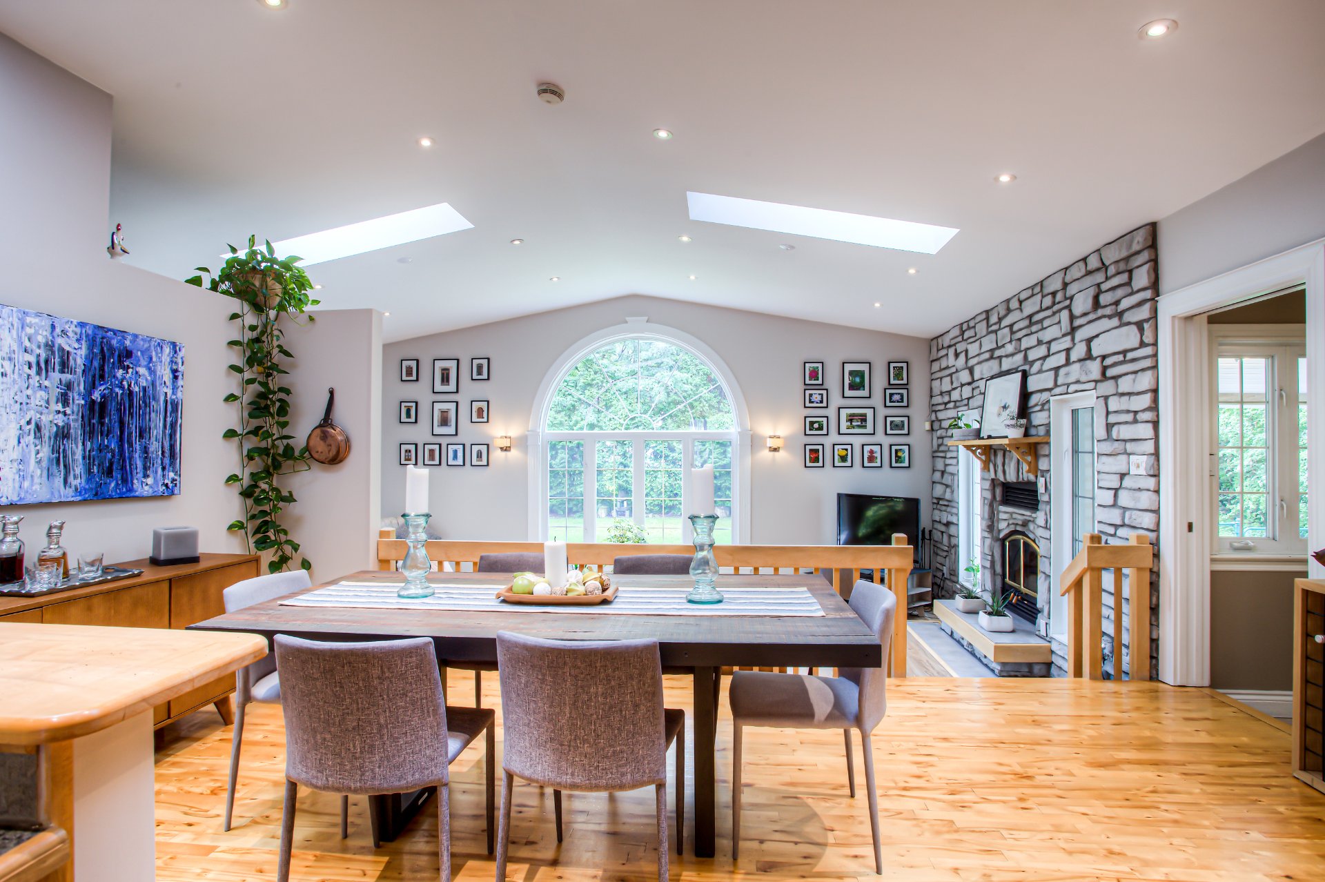 Dining room
