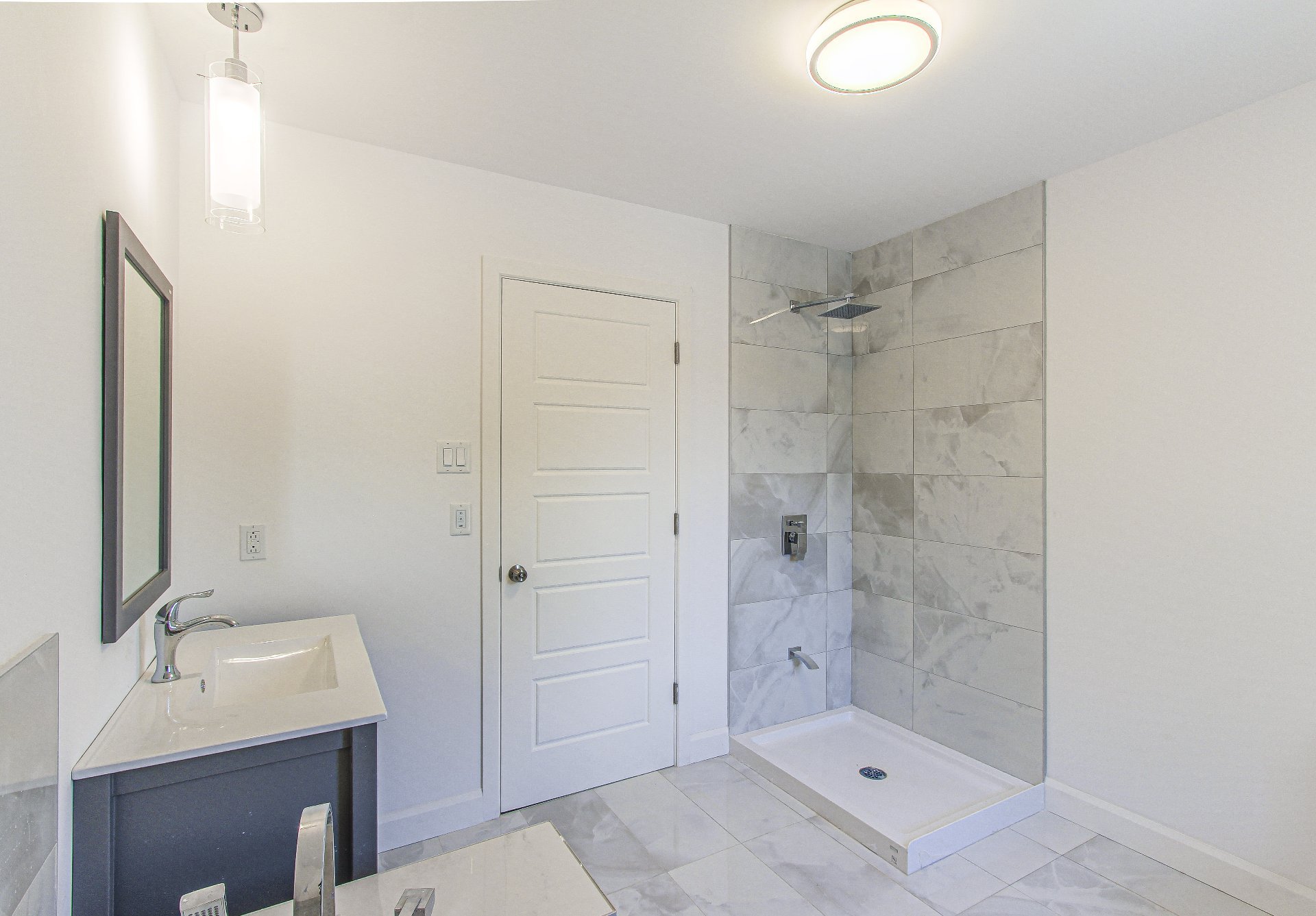 Ensuite bathroom