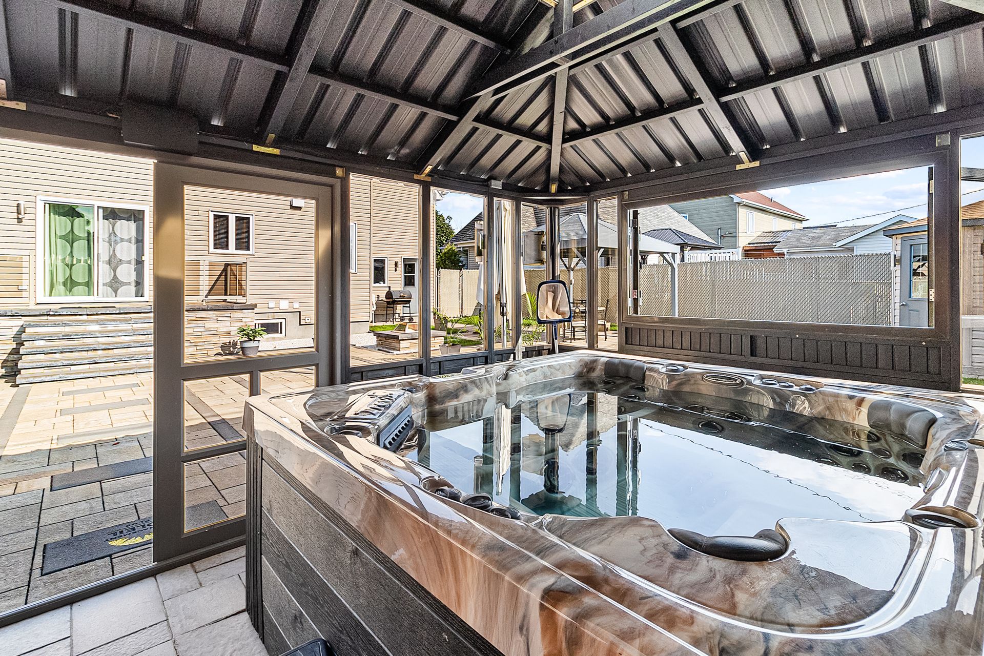 Hot tub