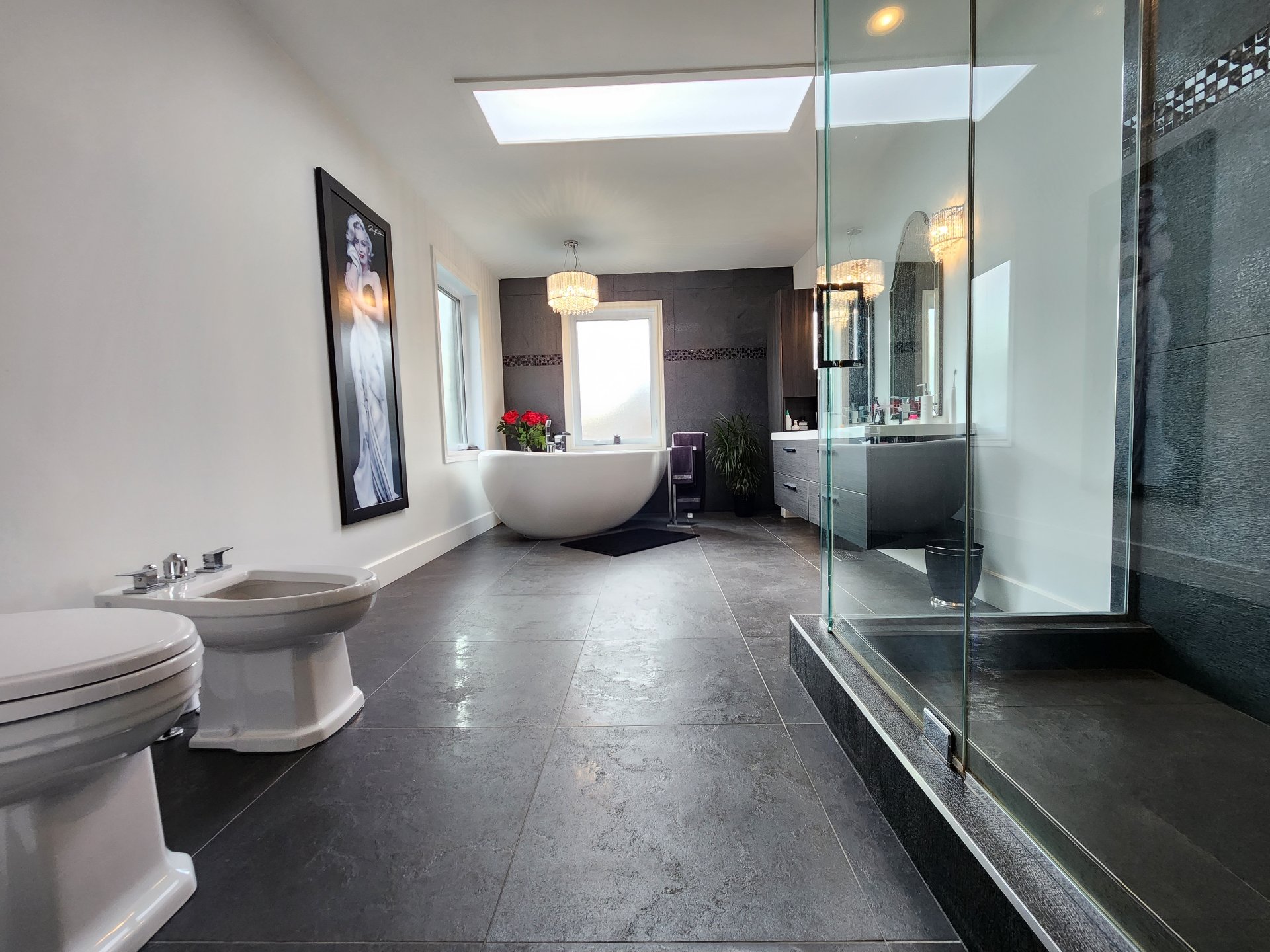 Ensuite bathroom