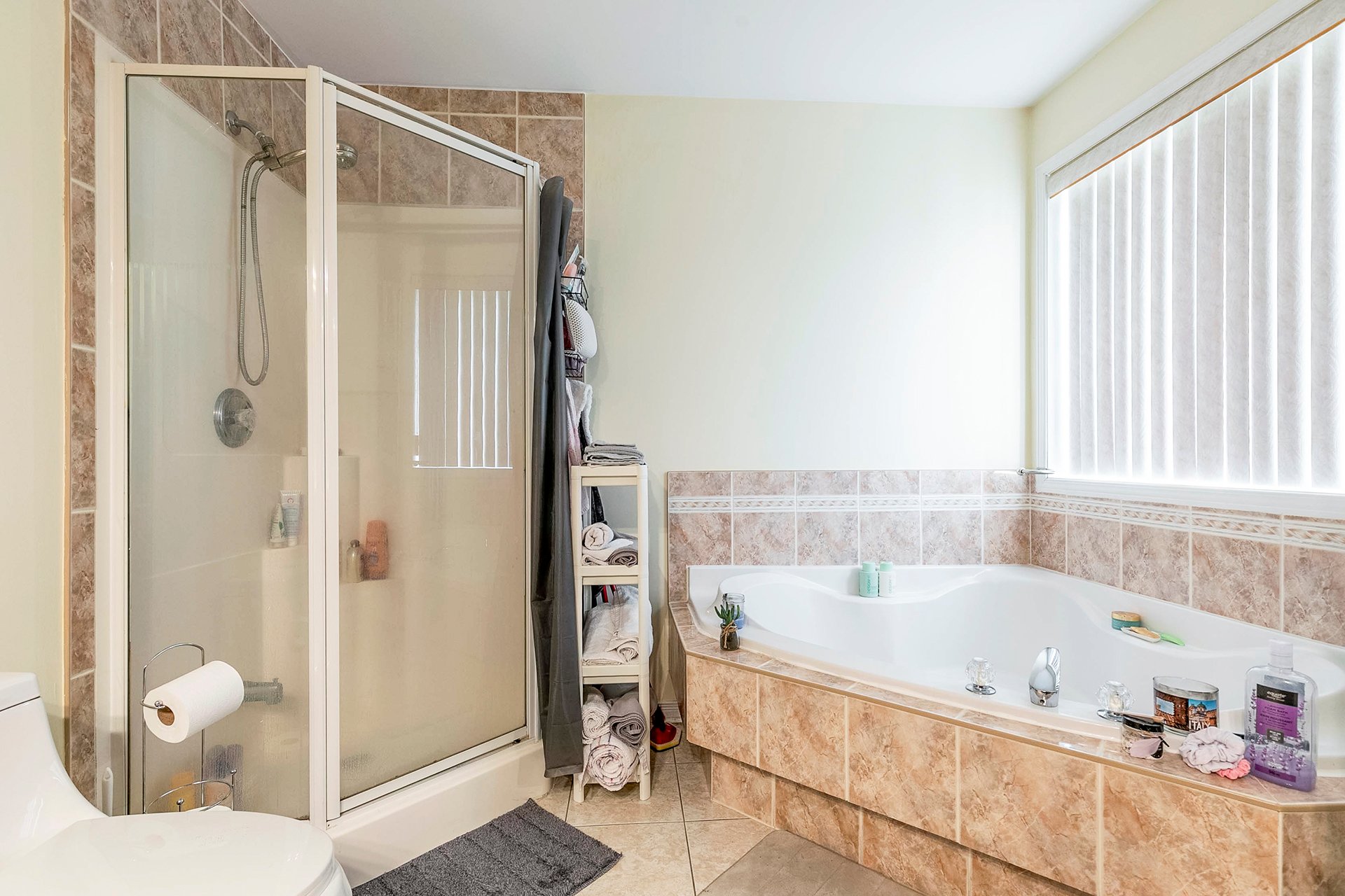 Ensuite bathroom
