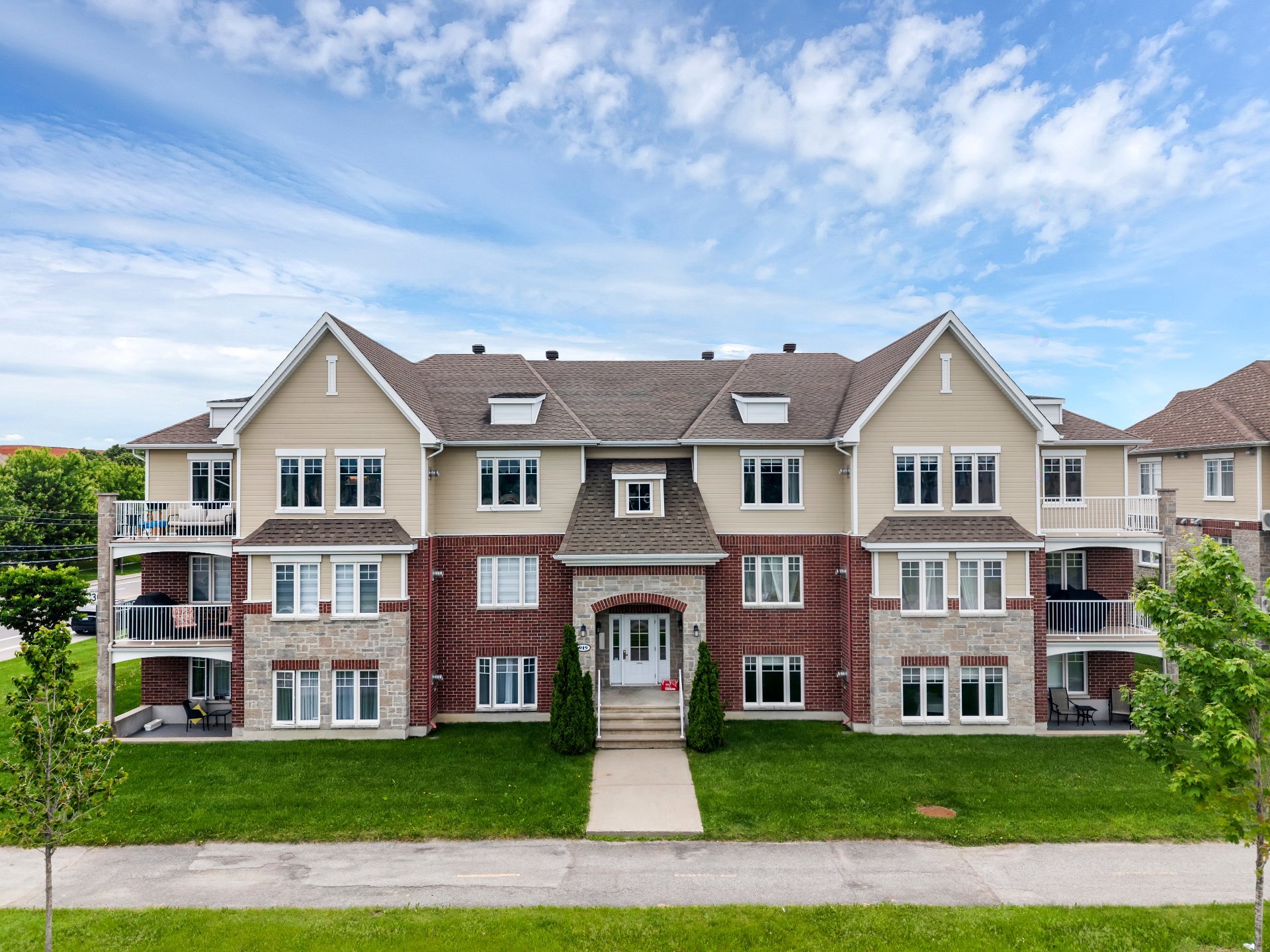 919 Mtée Masson #9, Mascouche, QC, J7K3T3
