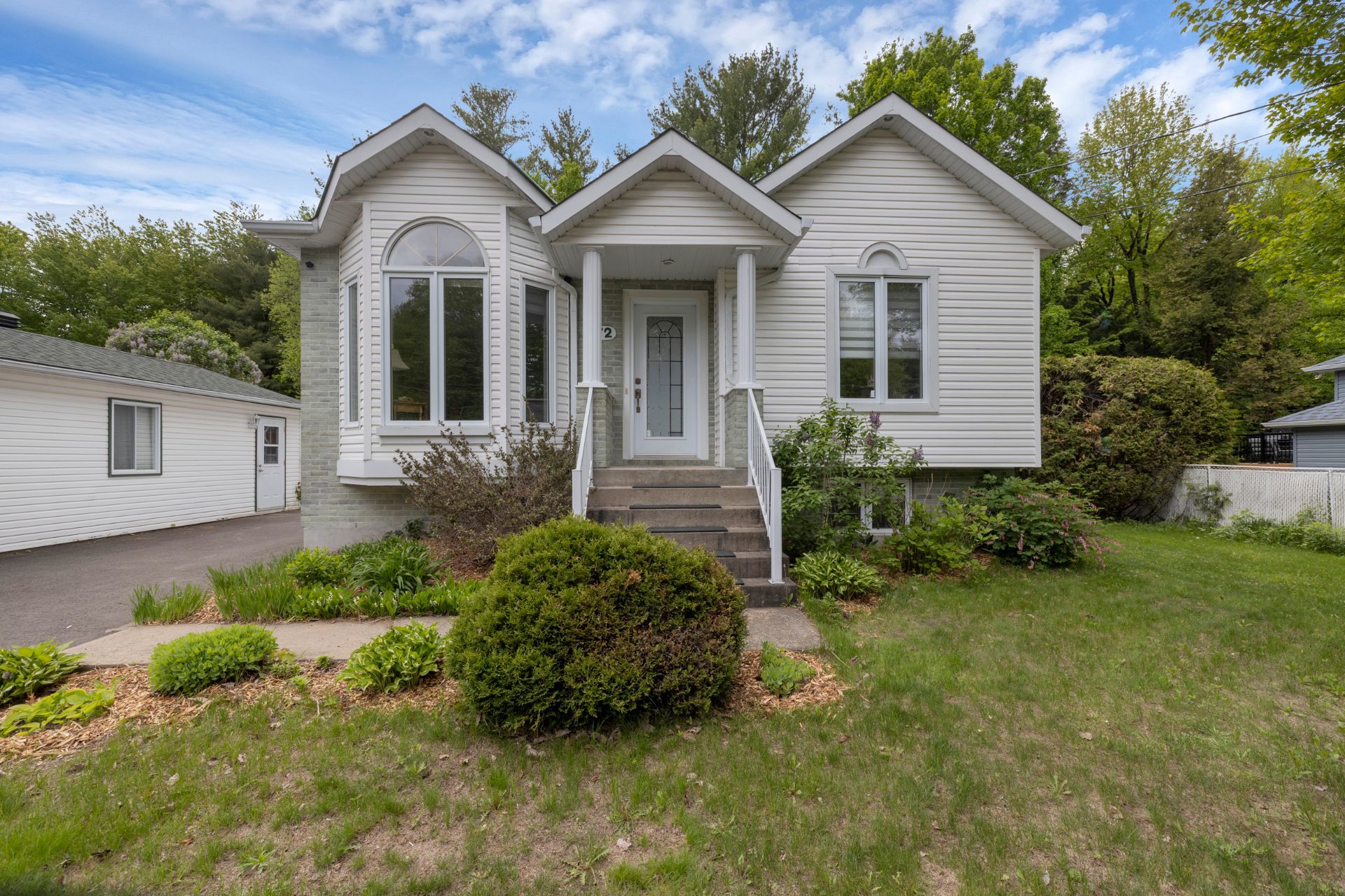 172 Rue du Châtelet, Saint-Colomban, QC, J5K1E6