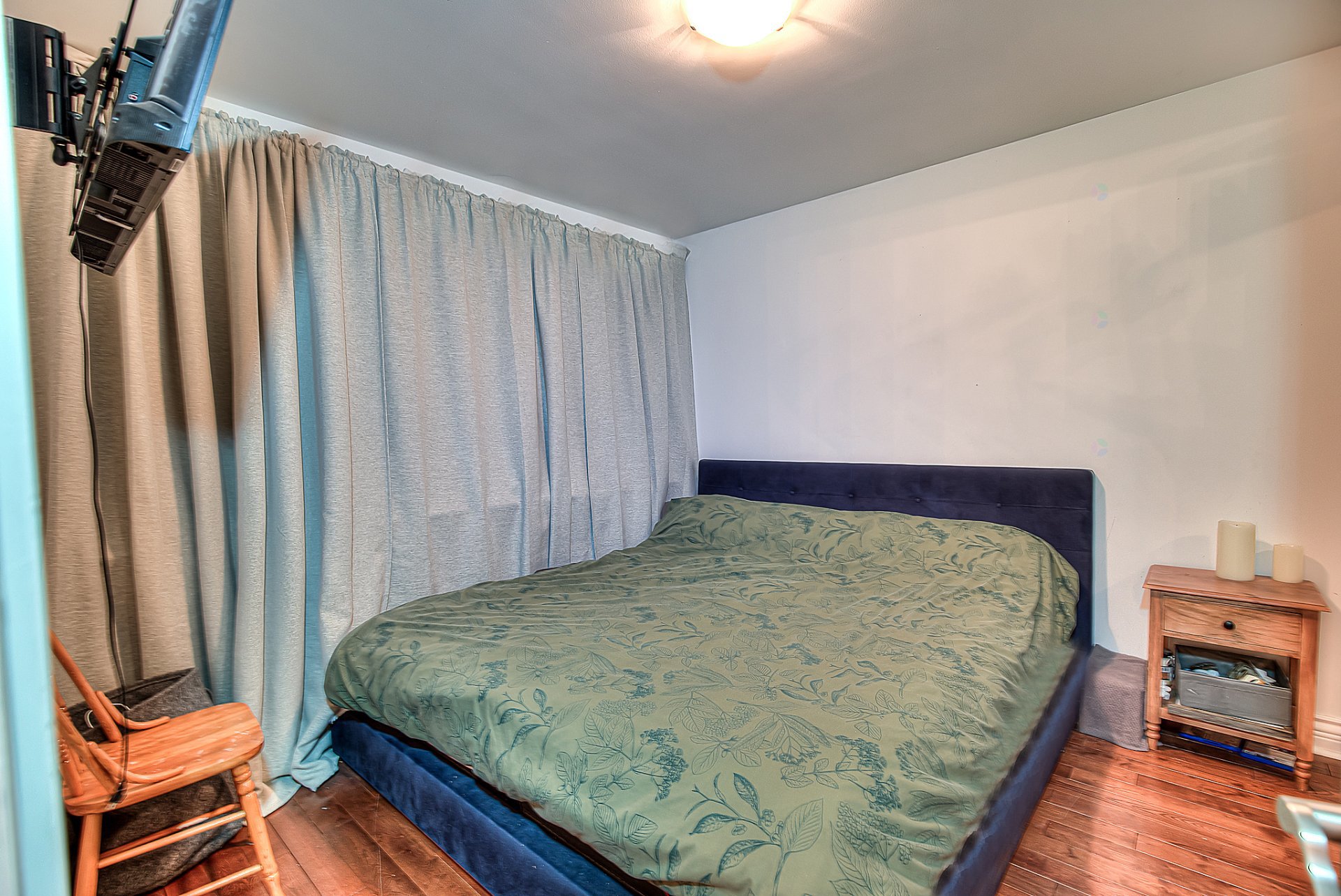 425 63e Avenue thumbnail 18