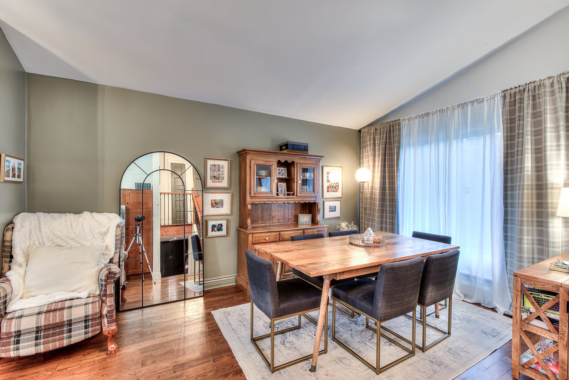 425 63e Avenue thumbnail 9