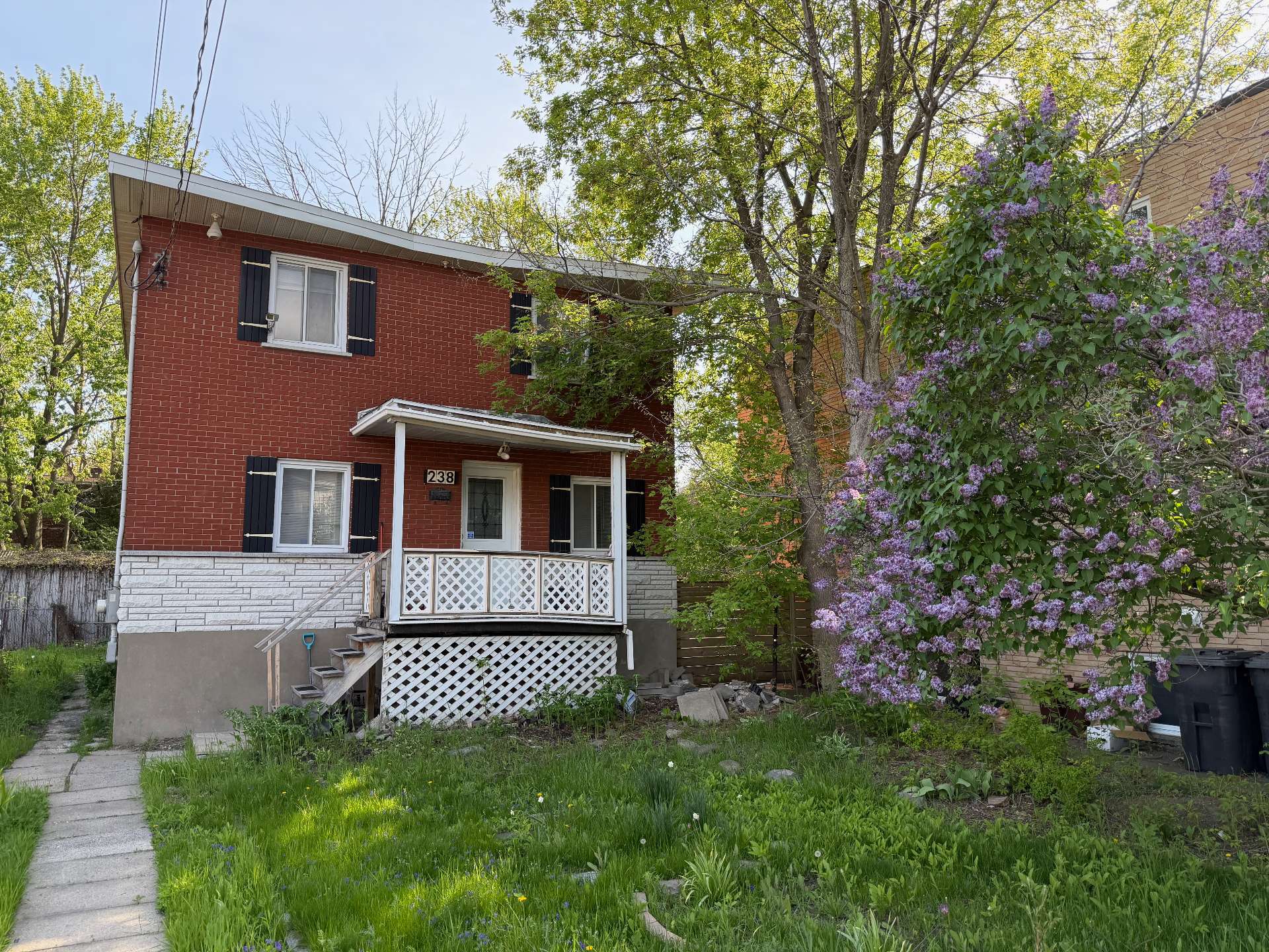 238 Rue Rouville, Longueuil (Le Vieux-Longueuil), QC, J4K2W2