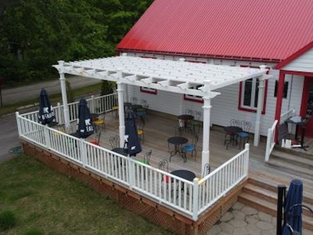 6926 Ch. Royal, Saint-Laurent-de-l'Île-d'Orléans, QC, G0A3Z0